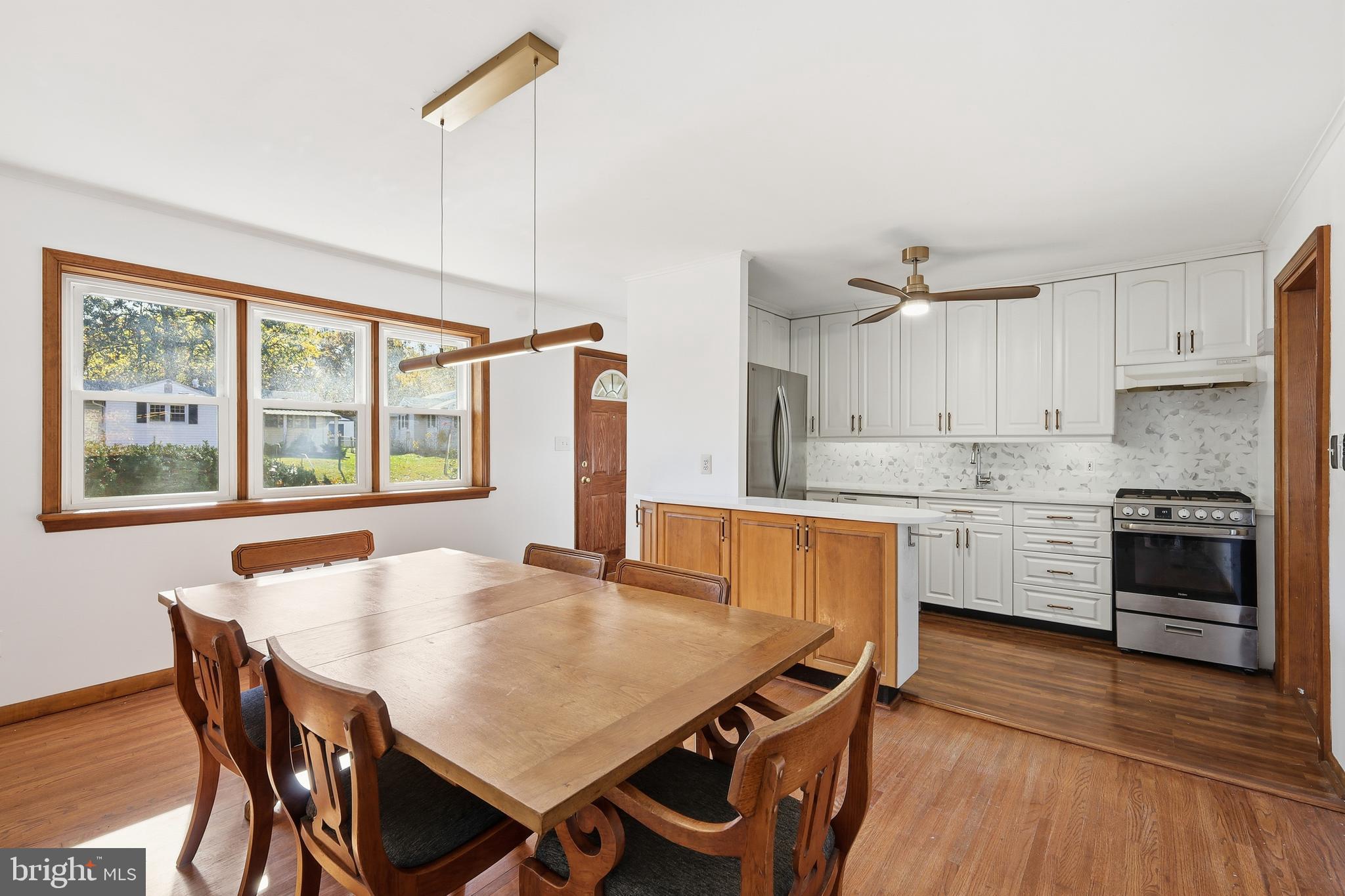 ROCK CREEK PALISADES - Residential Lease