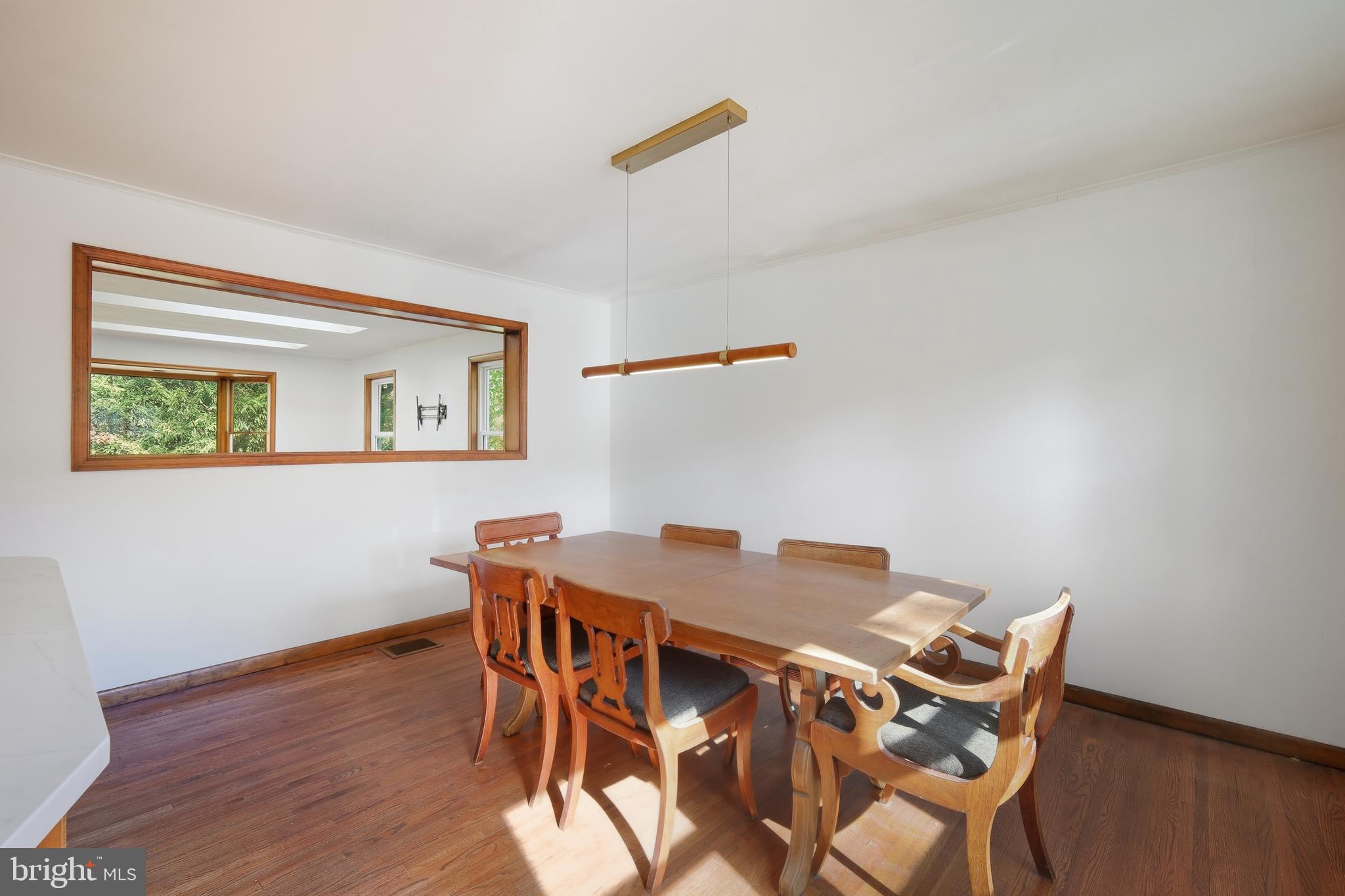 ROCK CREEK PALISADES - Residential Lease