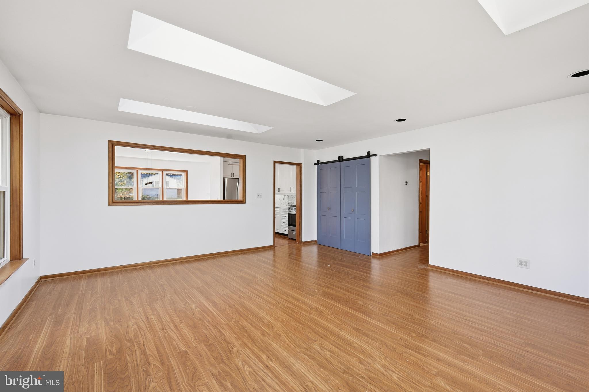 ROCK CREEK PALISADES - Residential Lease