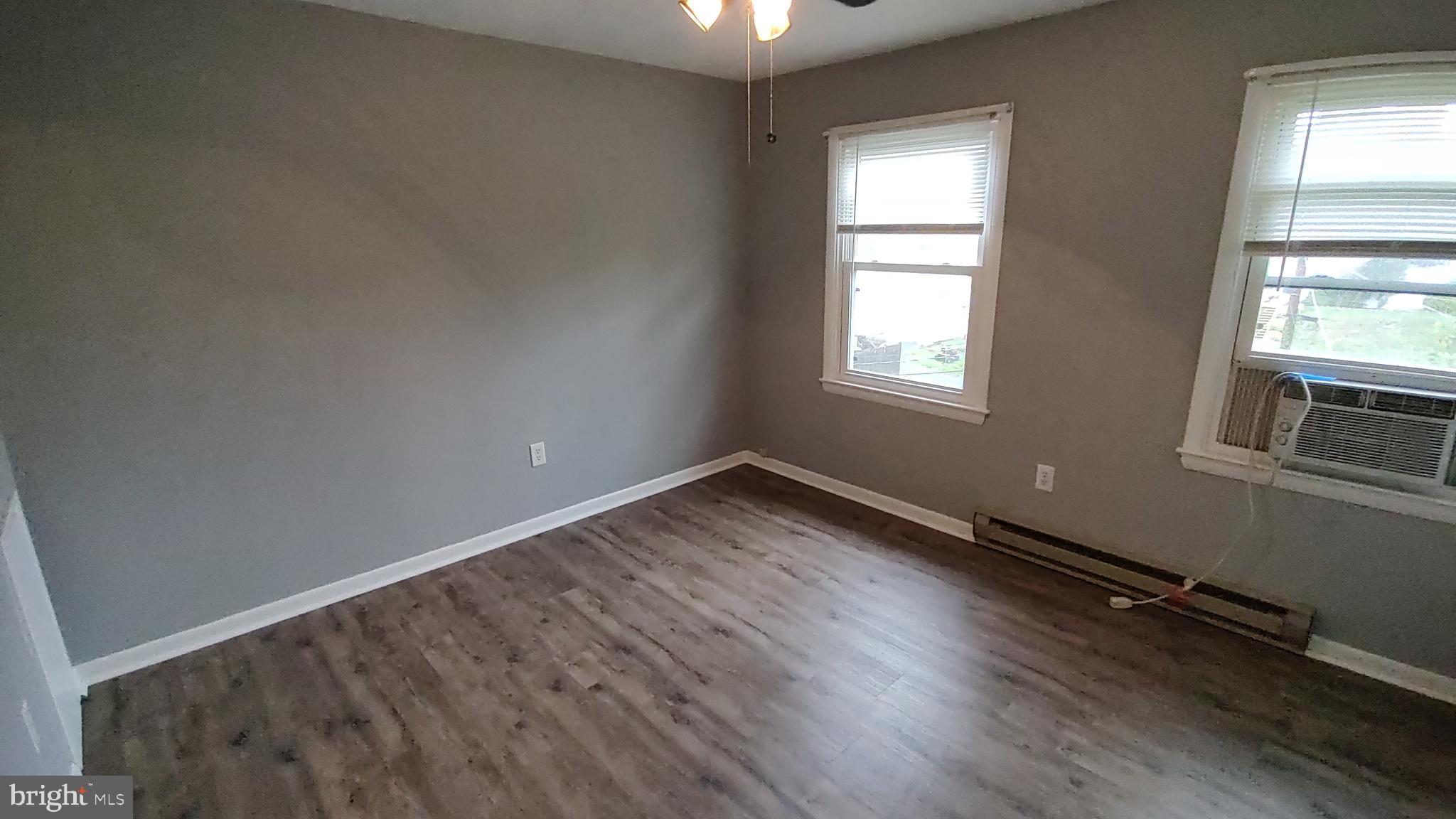 HOFFMAN HEIGHTS - Residential Lease