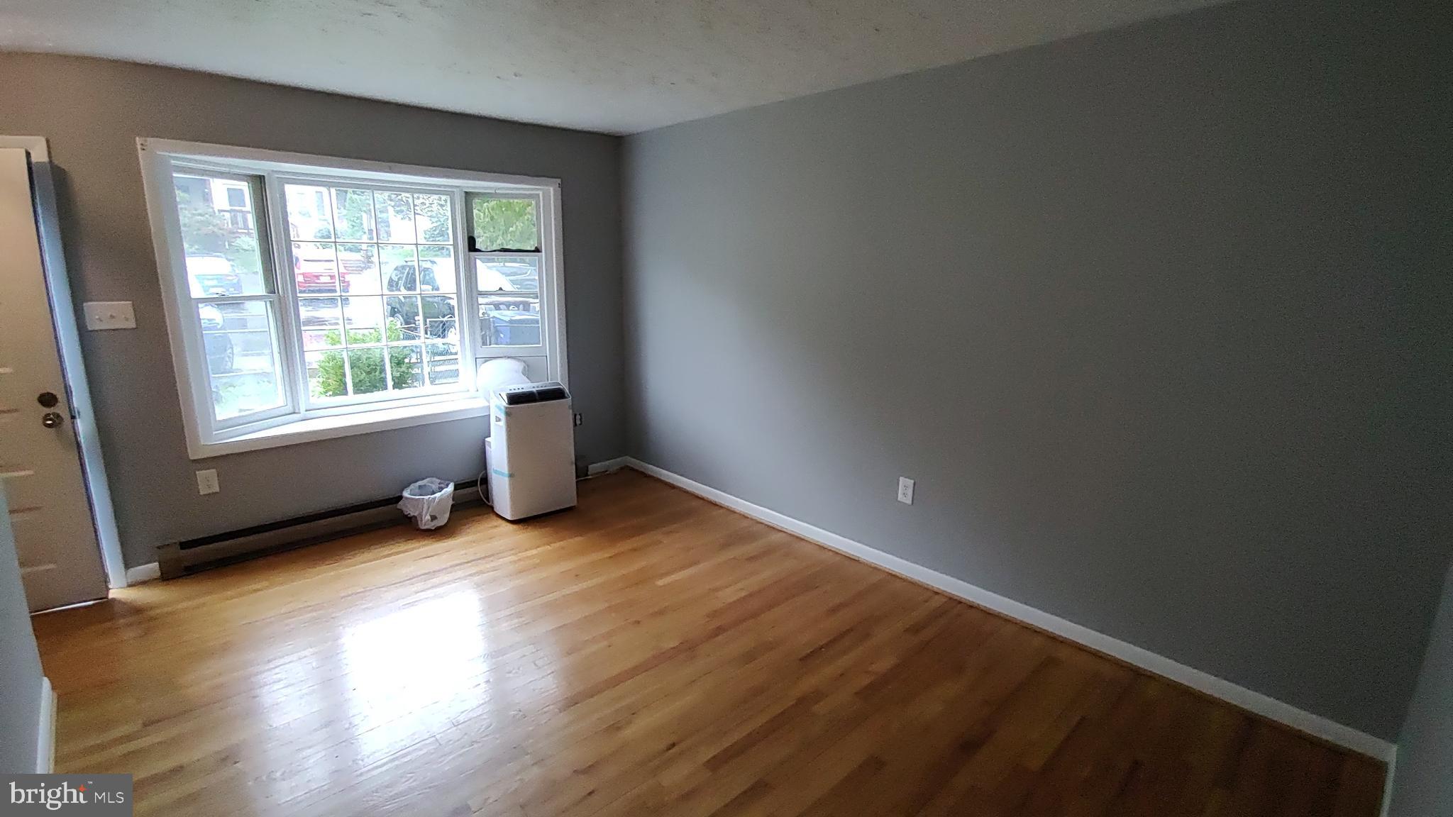 HOFFMAN HEIGHTS - Residential Lease