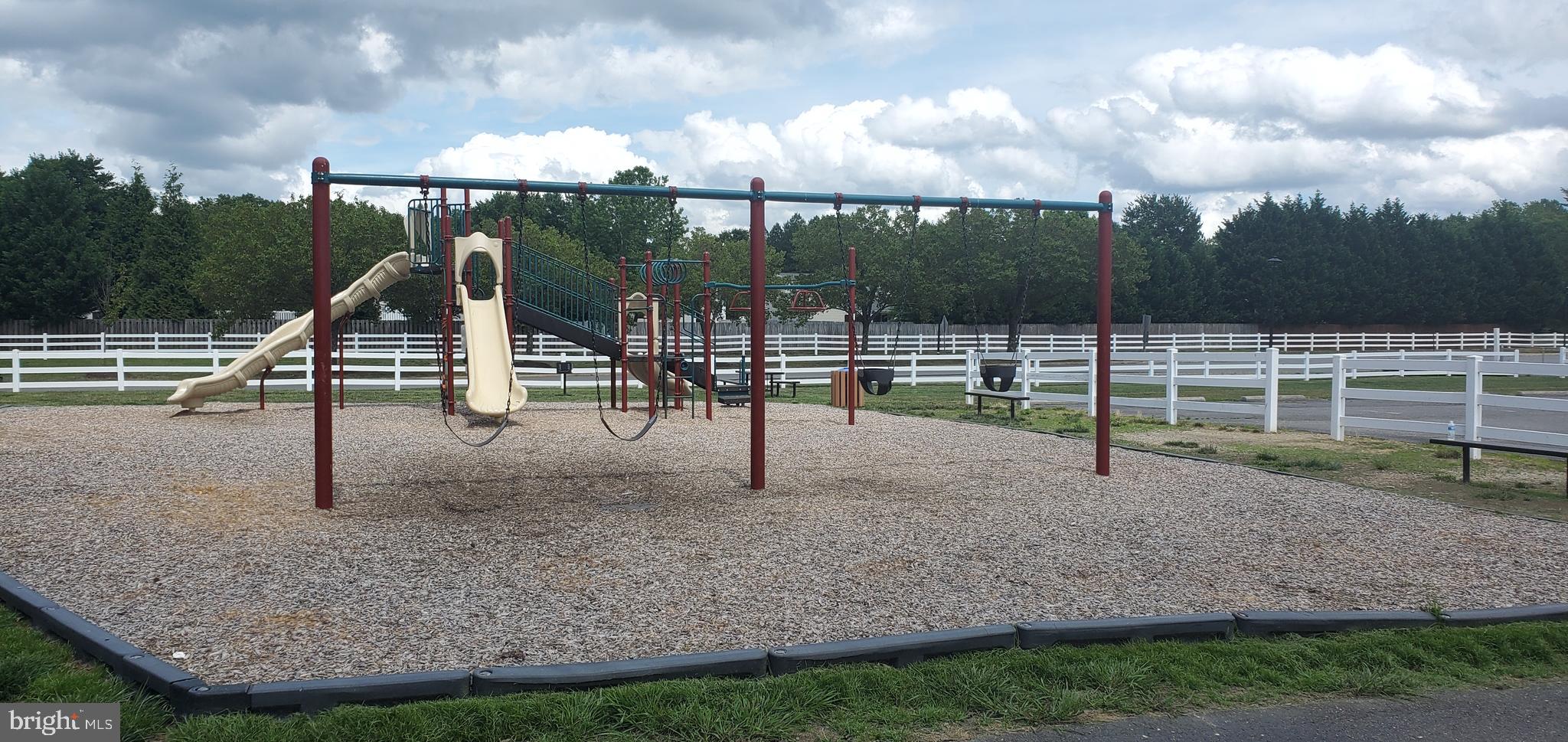 LANCASTER GATE - Residential Lease