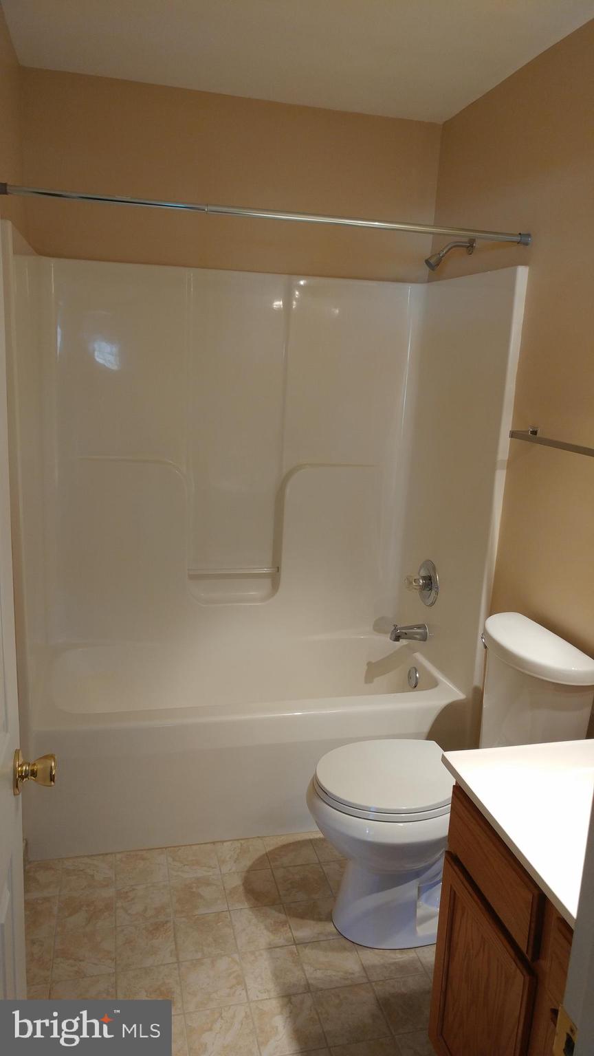 LANCASTER GATE - Residential Lease