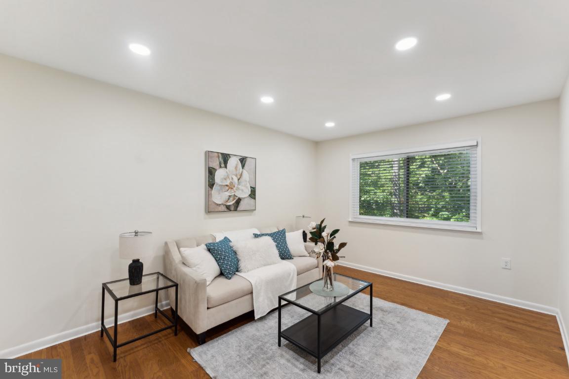 2362 ANTIQUA COURT