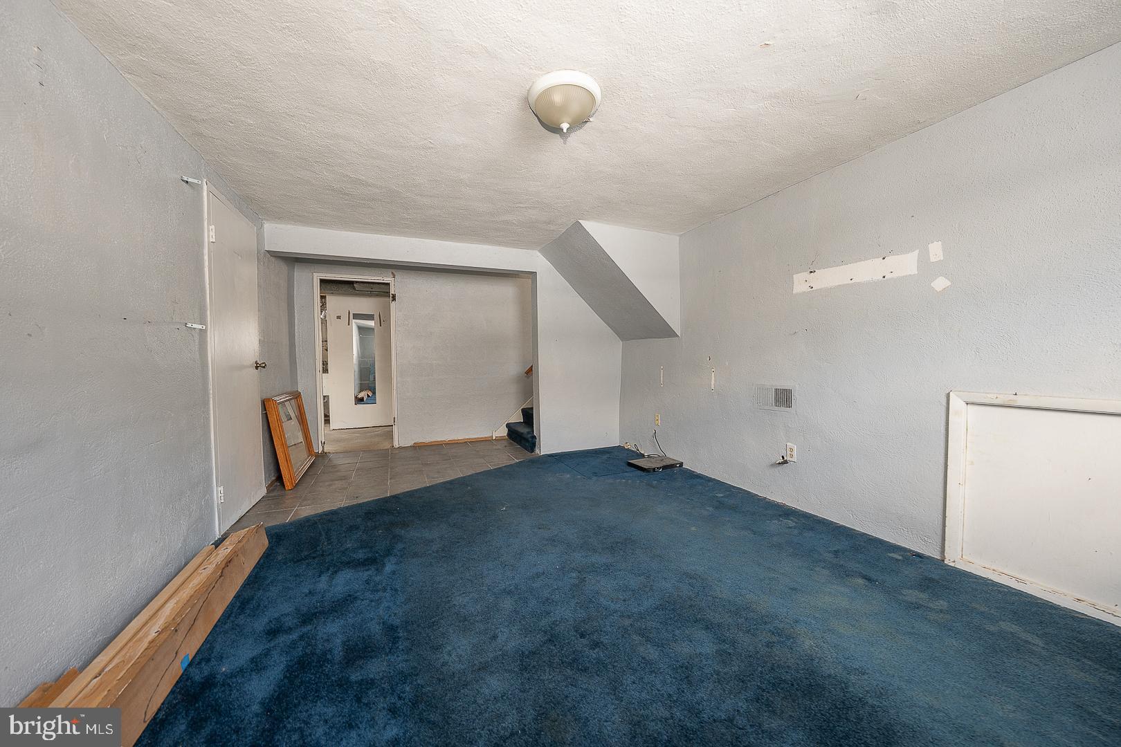 MARY DELL FARMS - Residential