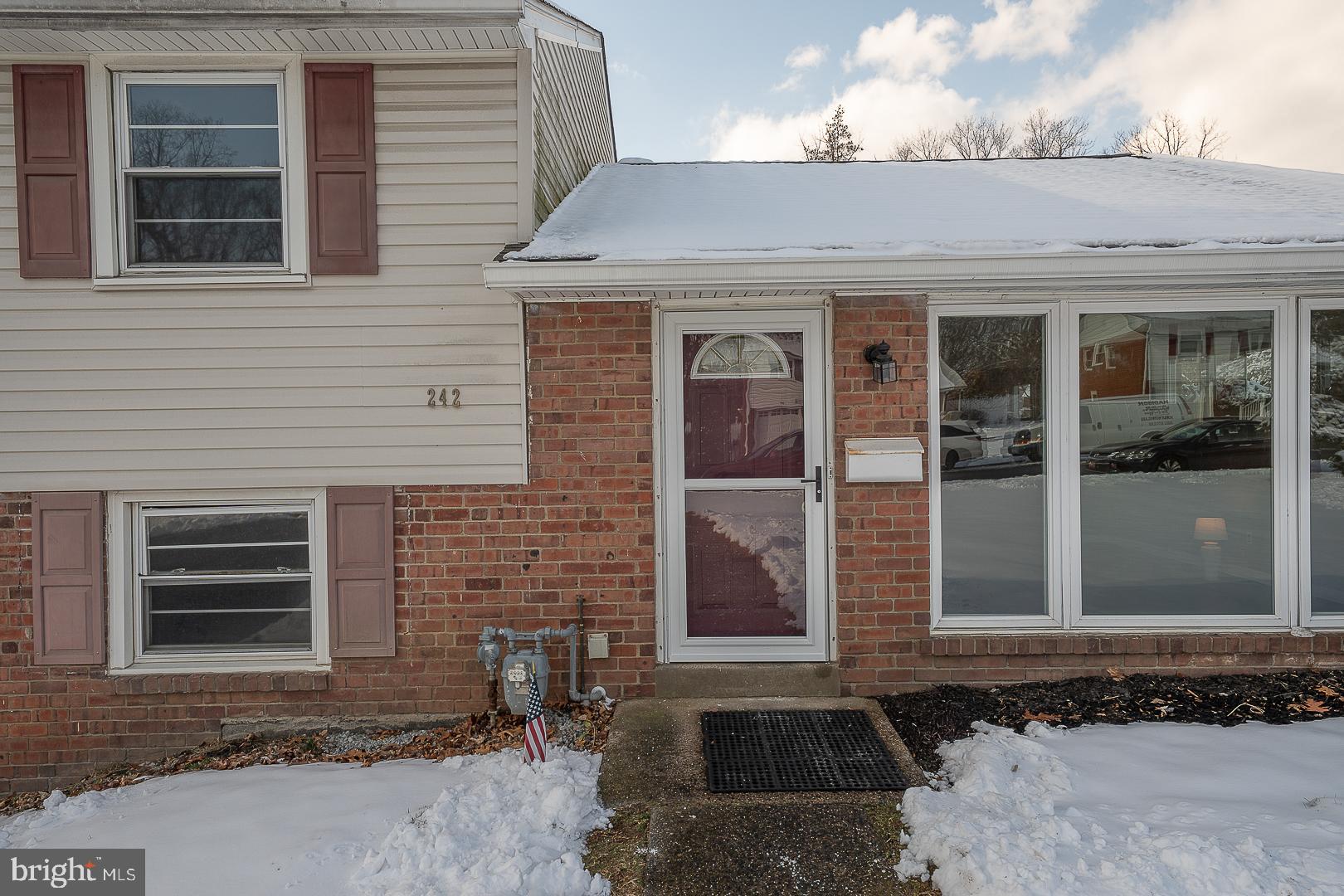 MARY DELL FARMS - Residential