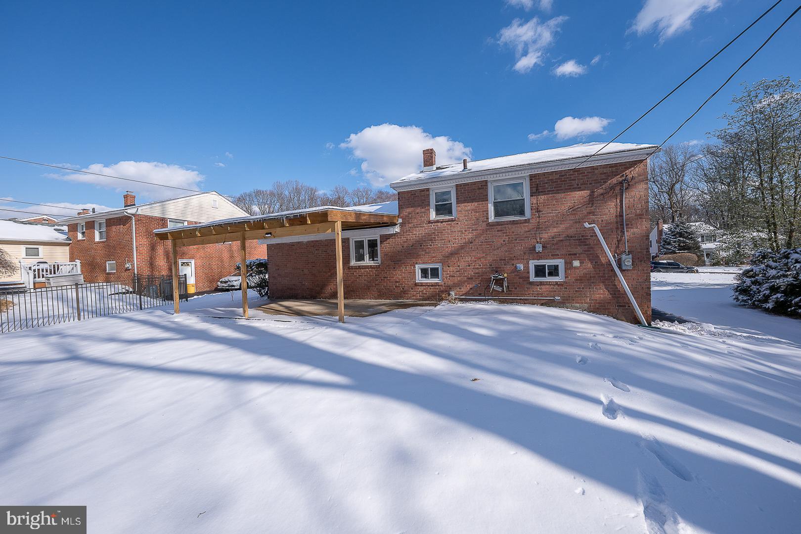 MARY DELL FARMS - Residential