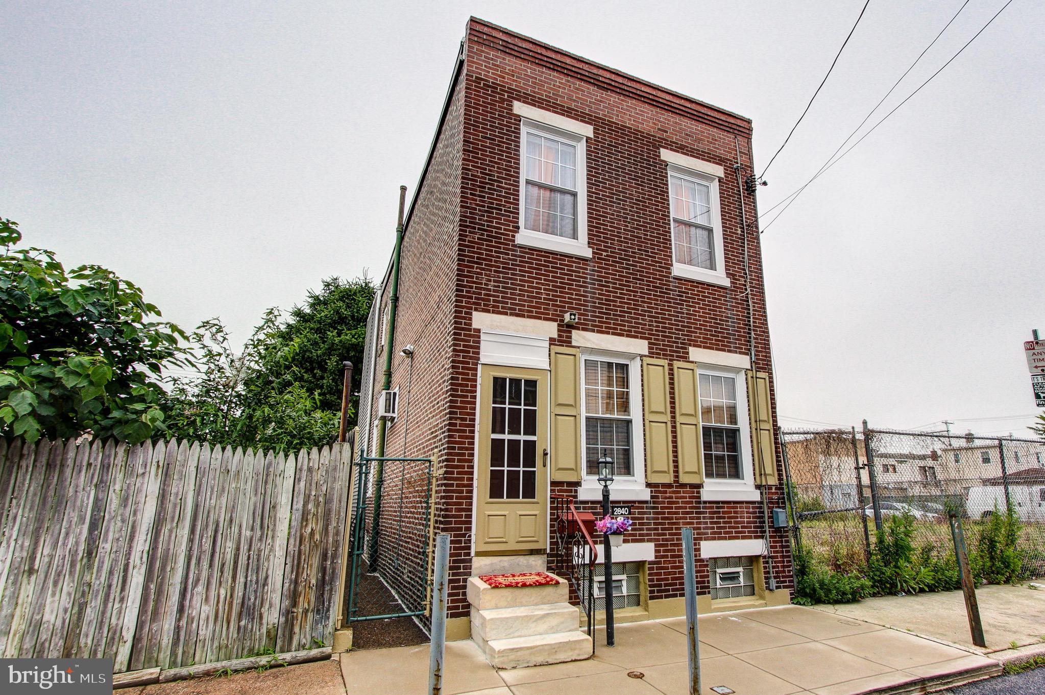 PORT RICHMOND - Residential