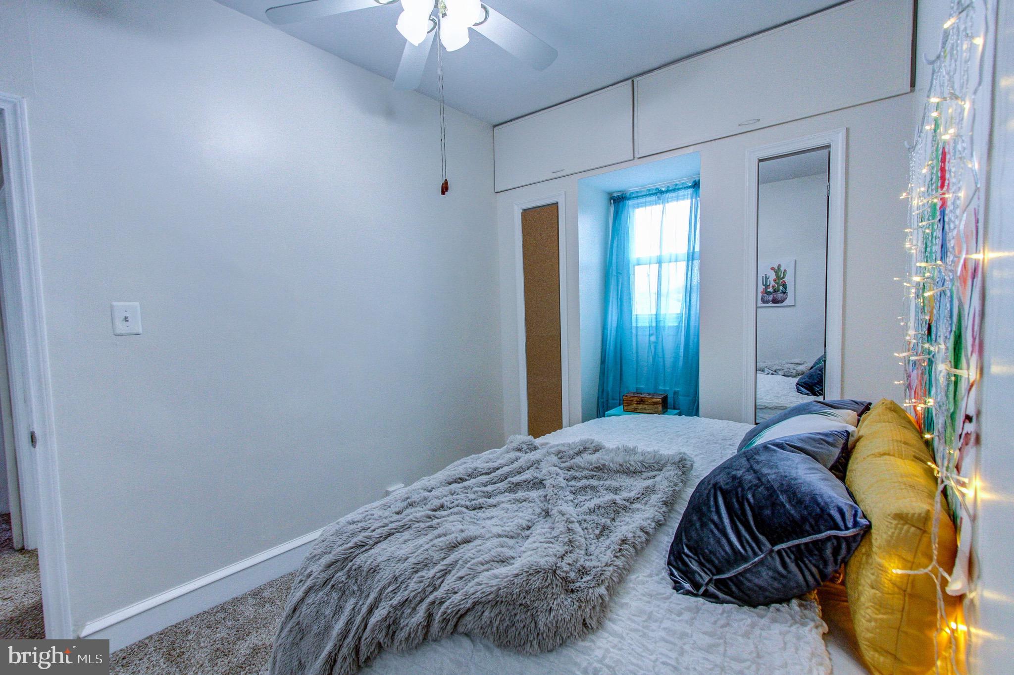 PORT RICHMOND - Residential