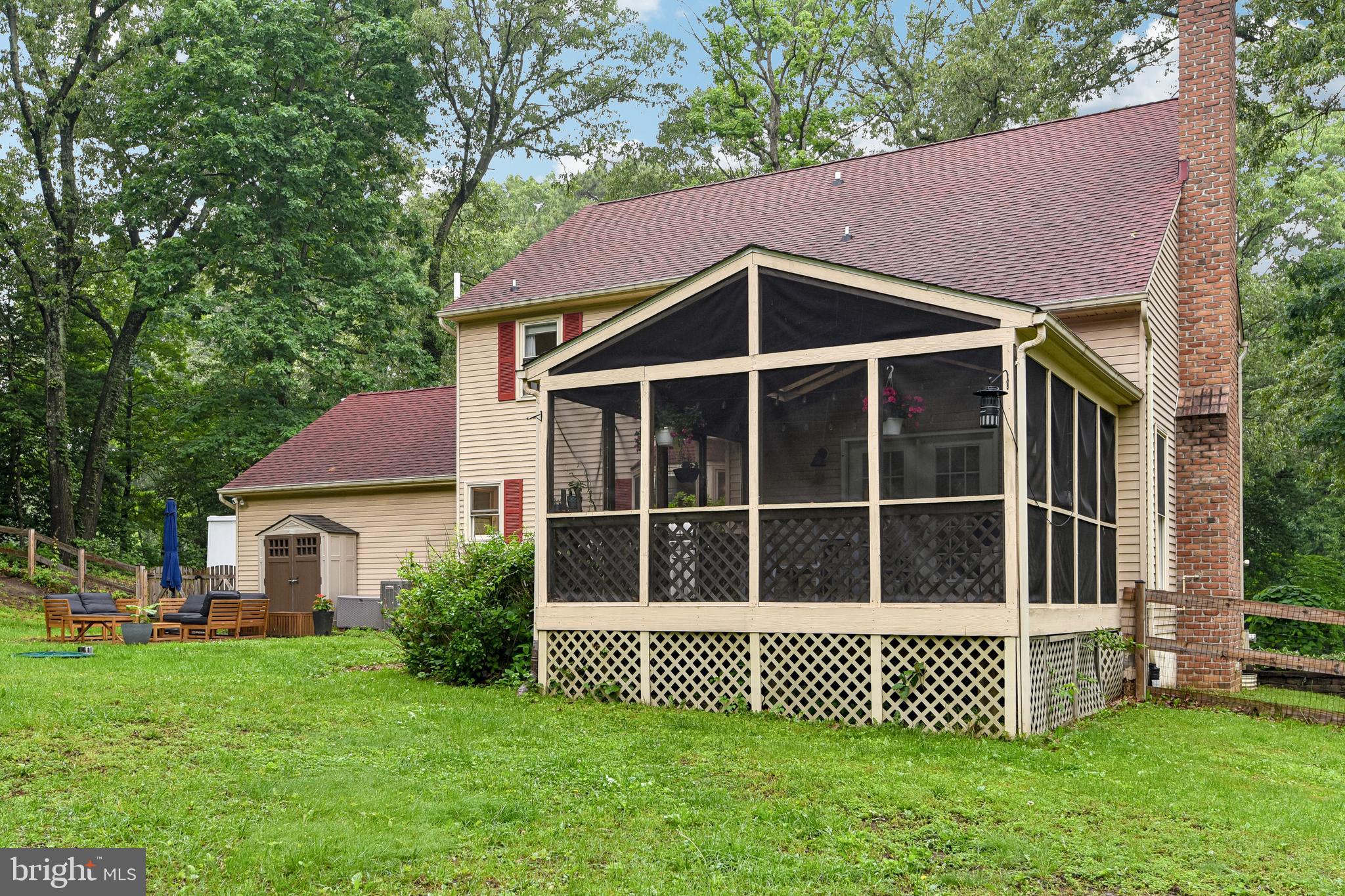 WOODBRIDGE FOREST - Residential