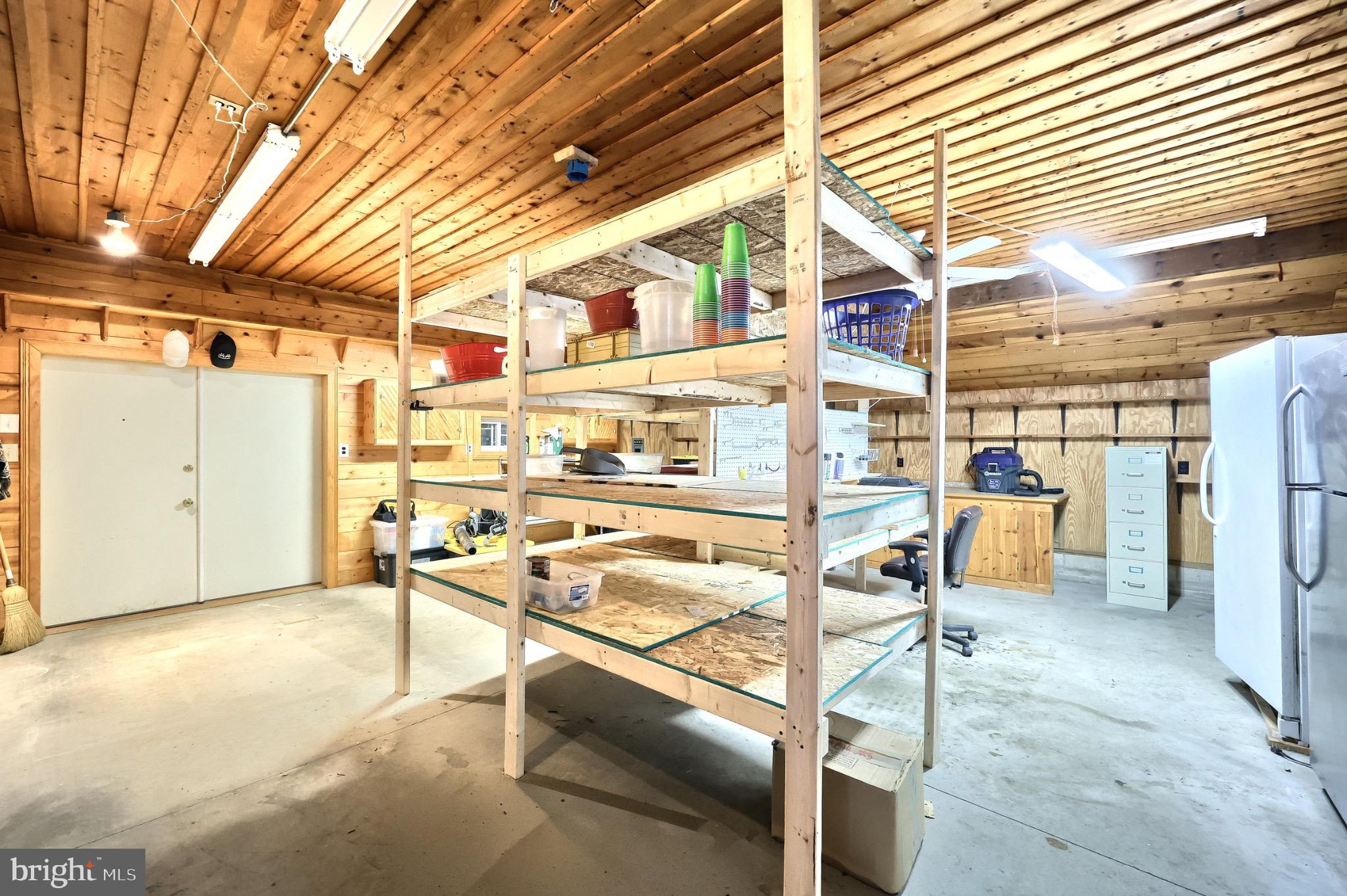 CLOVER LANE - Residential