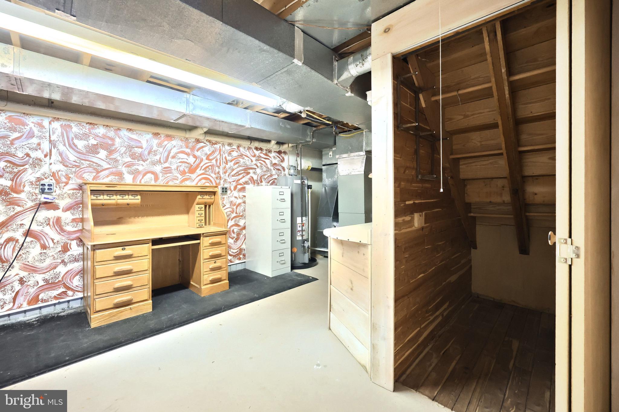 CLOVER LANE - Residential