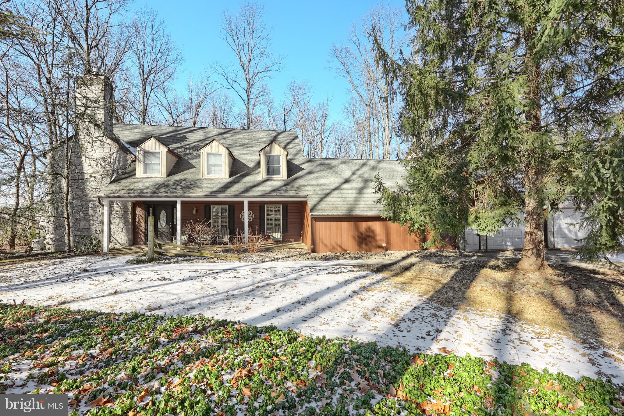 CLOVER LANE - Residential