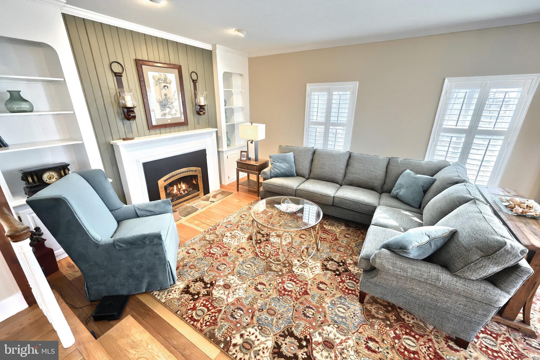 CLOVER LANE - Residential