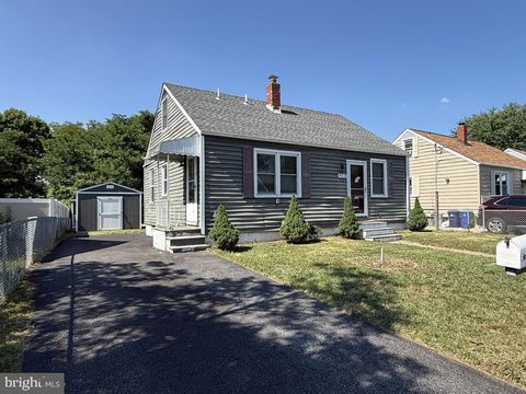 Homes For Sale - 822 Martin Rd<br/> Baltimore County, BALTIMORE, MD 21221
