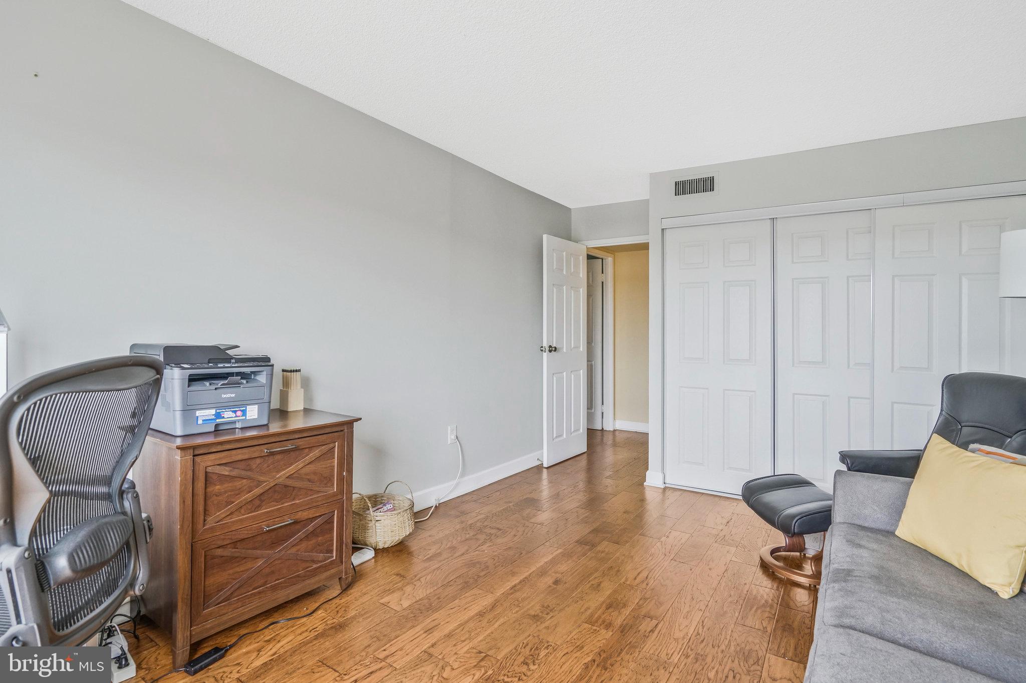 HALLMARK - Residential