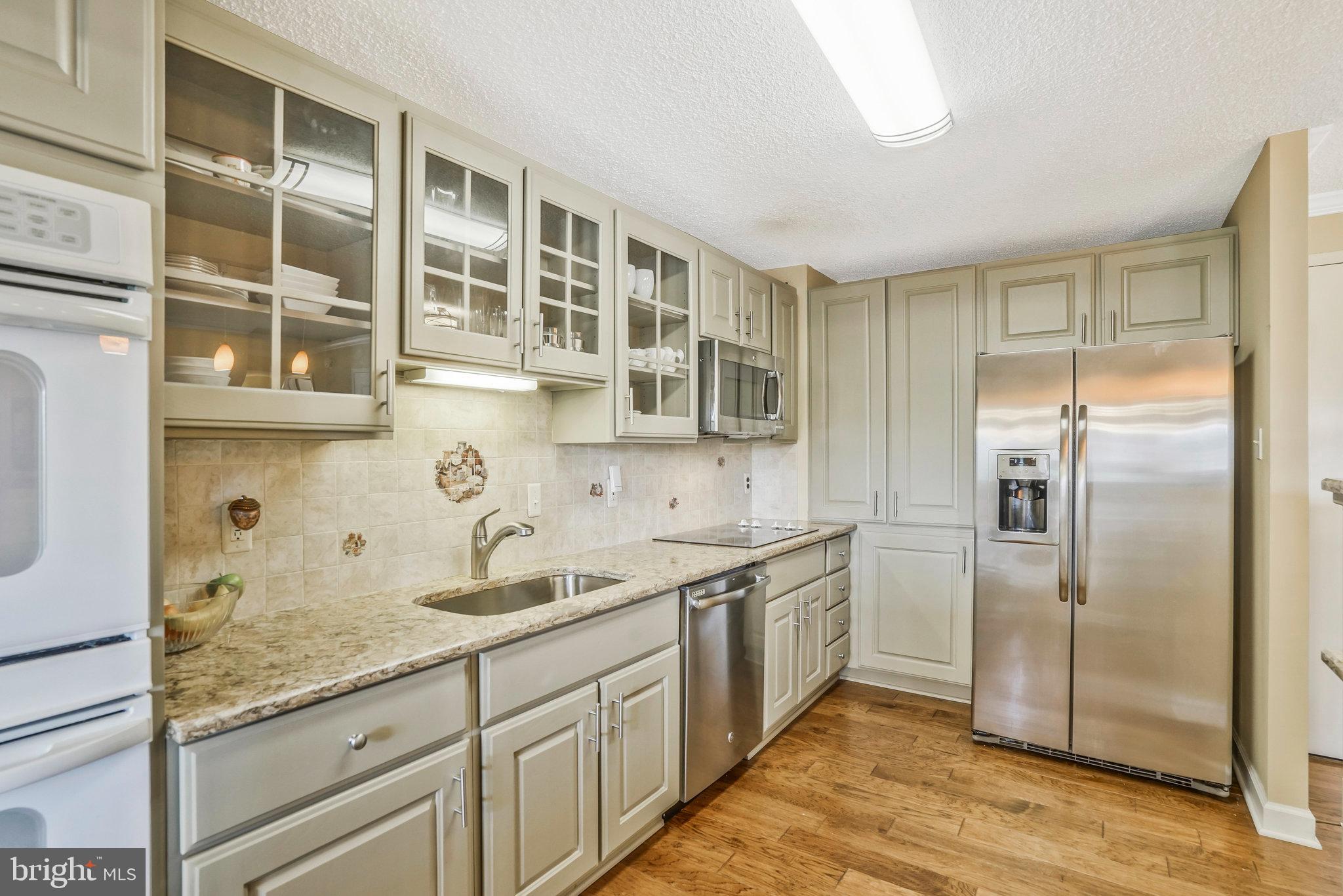 HALLMARK - Residential