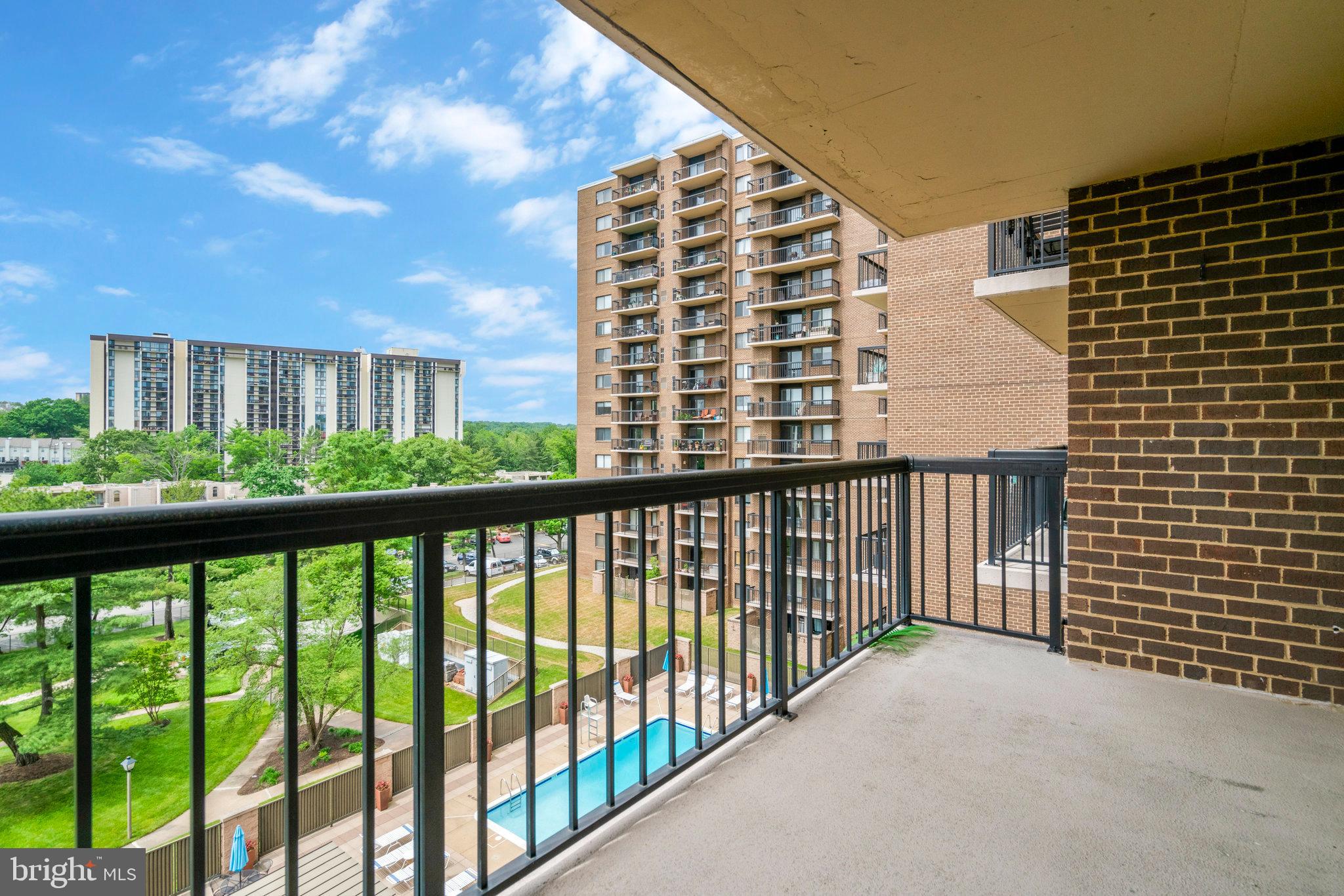 HALLMARK - Residential