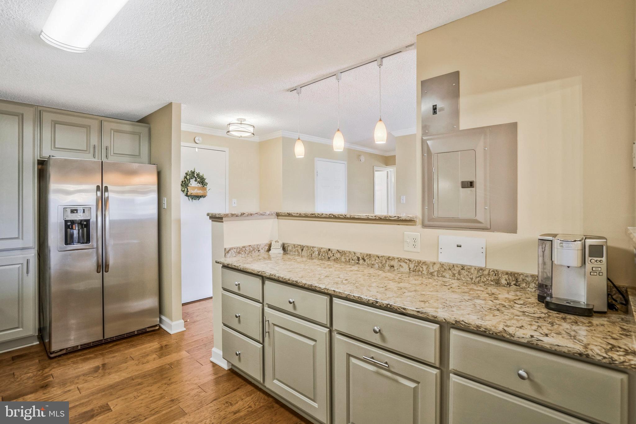 HALLMARK - Residential