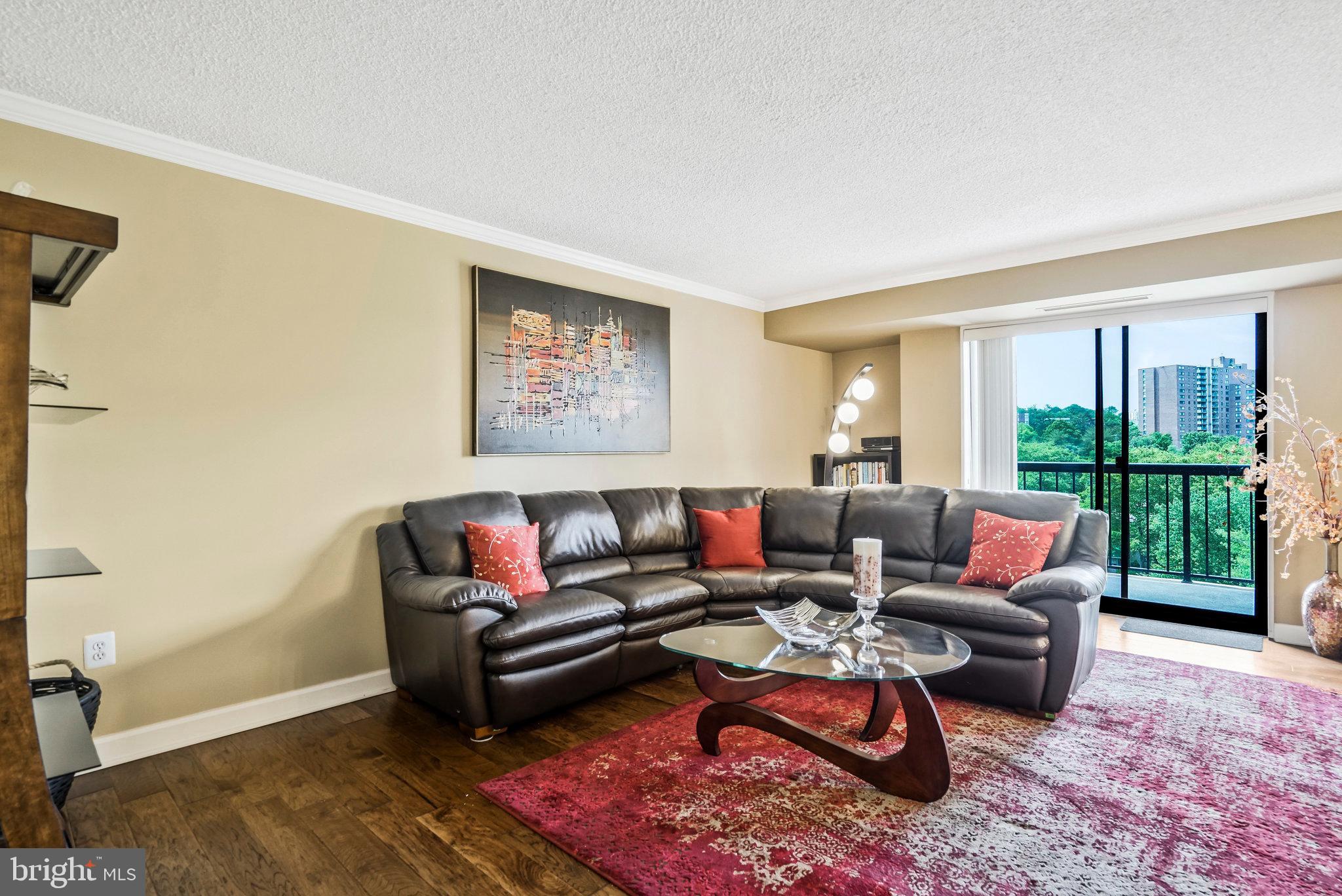 HALLMARK - Residential