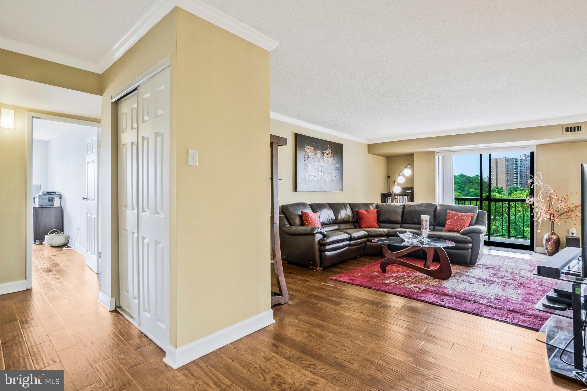 HALLMARK - Residential