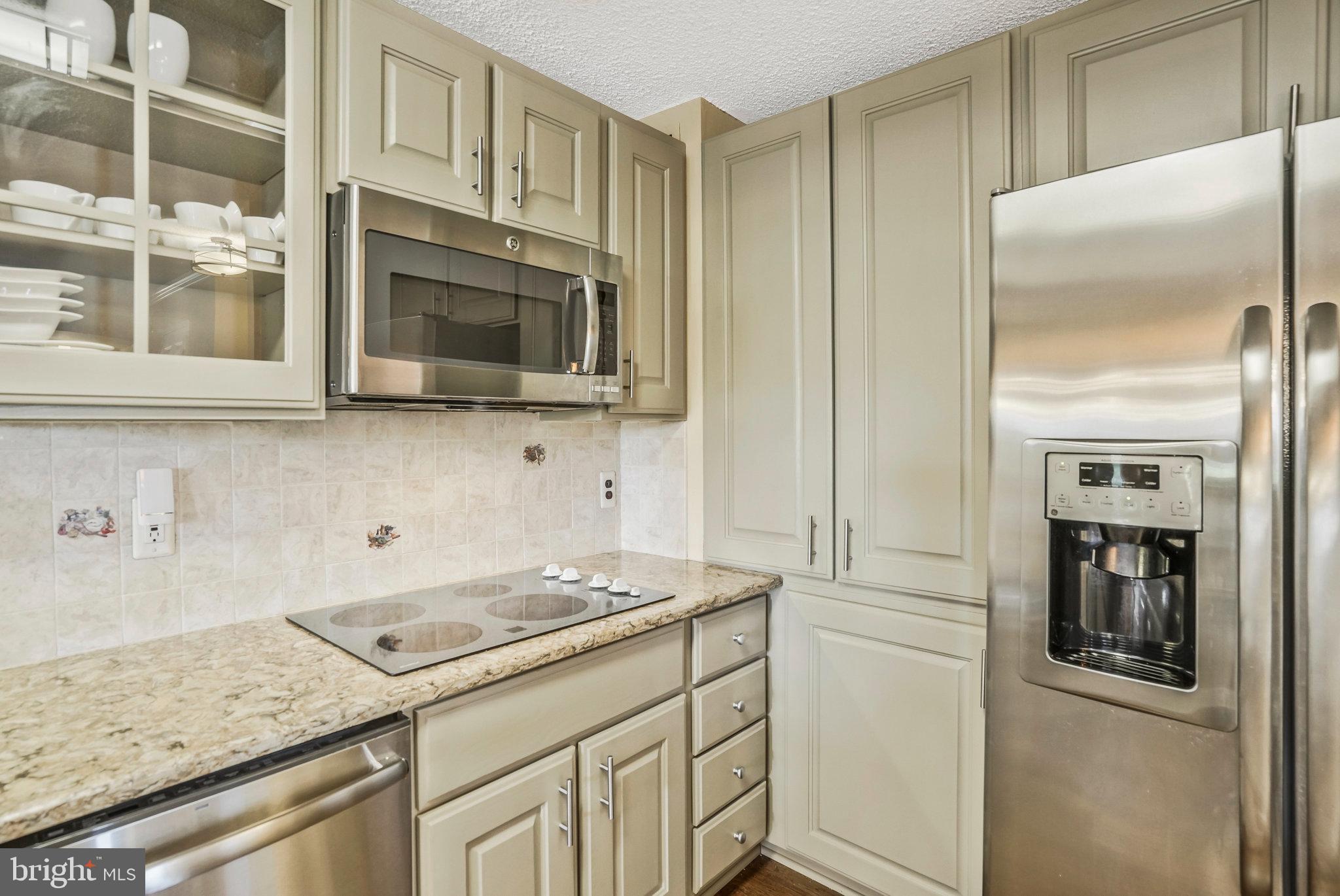 HALLMARK - Residential