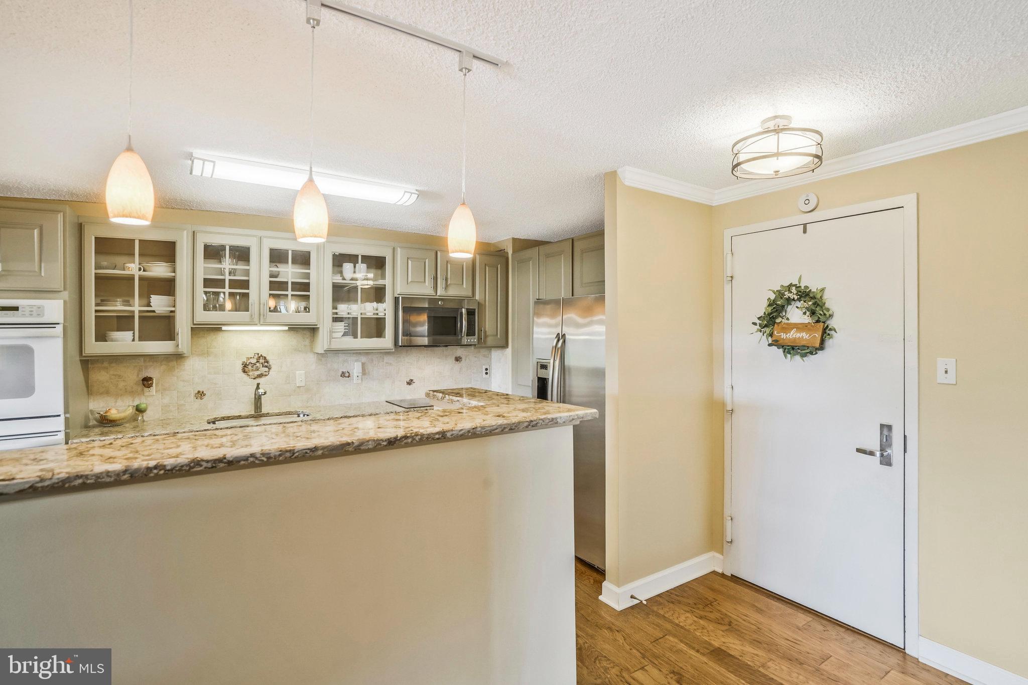 HALLMARK - Residential