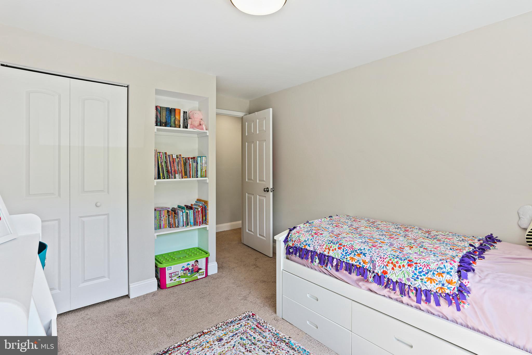 VILLAGE OF KINGS CONTRIVANCE - Residential