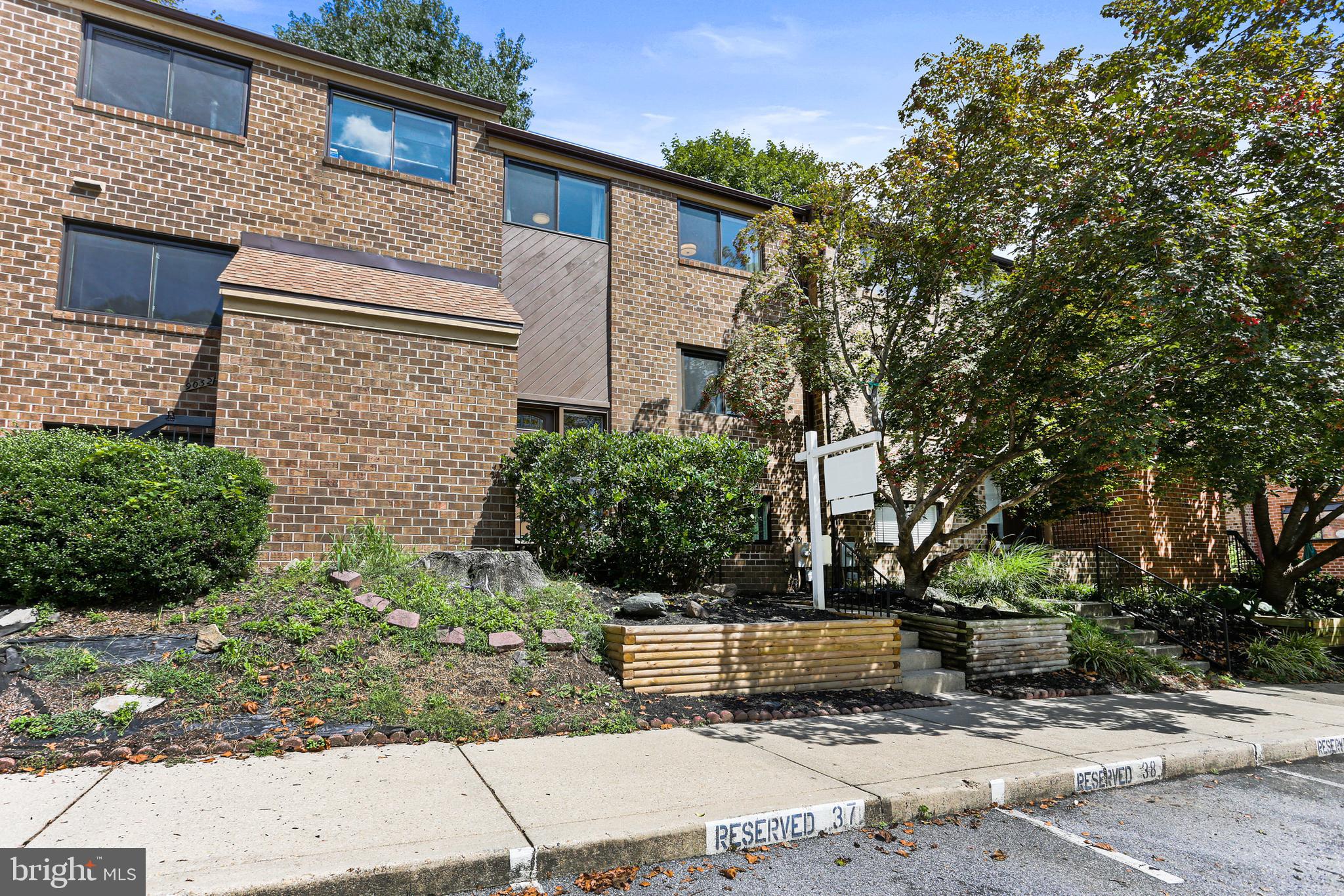 VILLAGE OF KINGS CONTRIVANCE - Residential