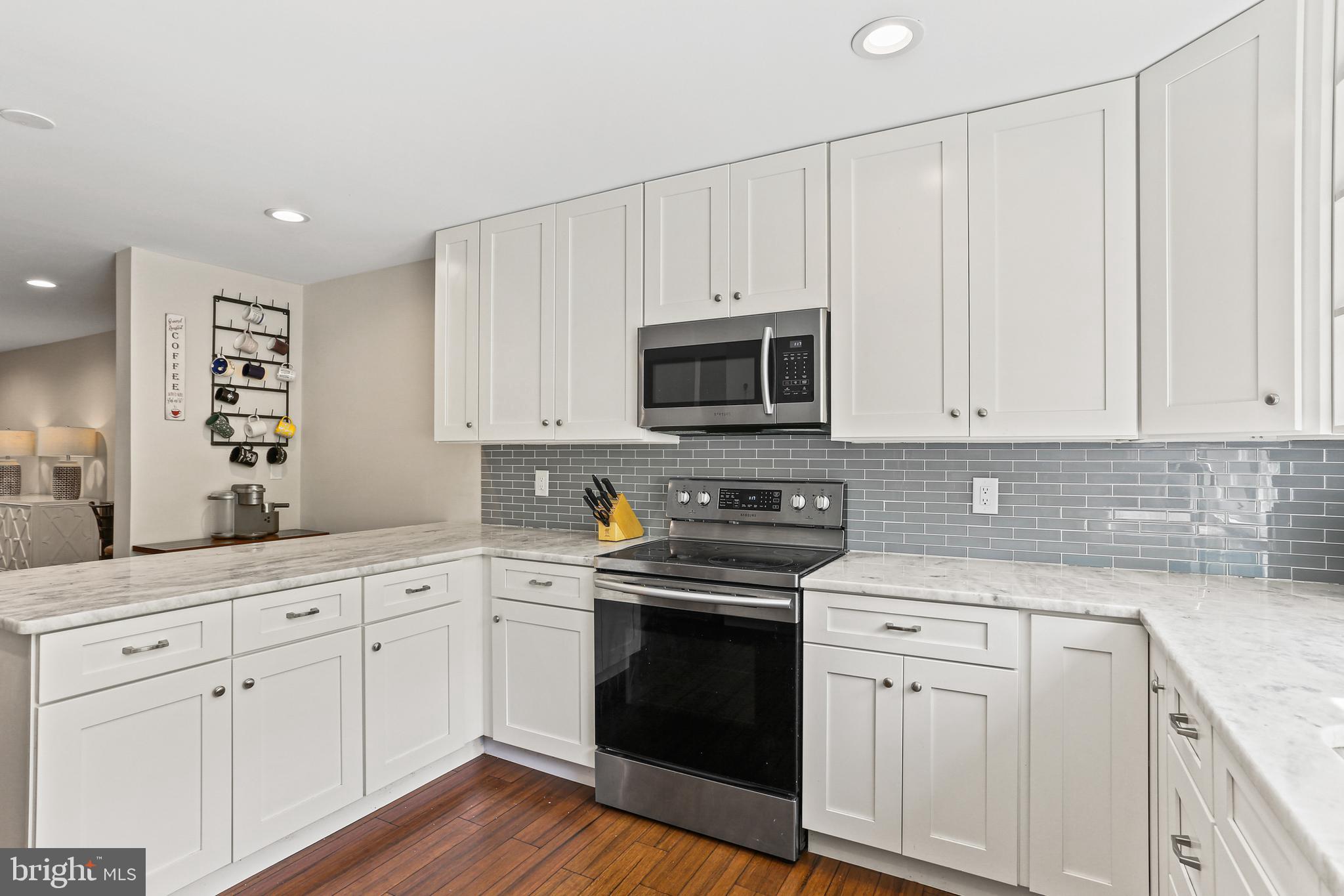 VILLAGE OF KINGS CONTRIVANCE - Residential