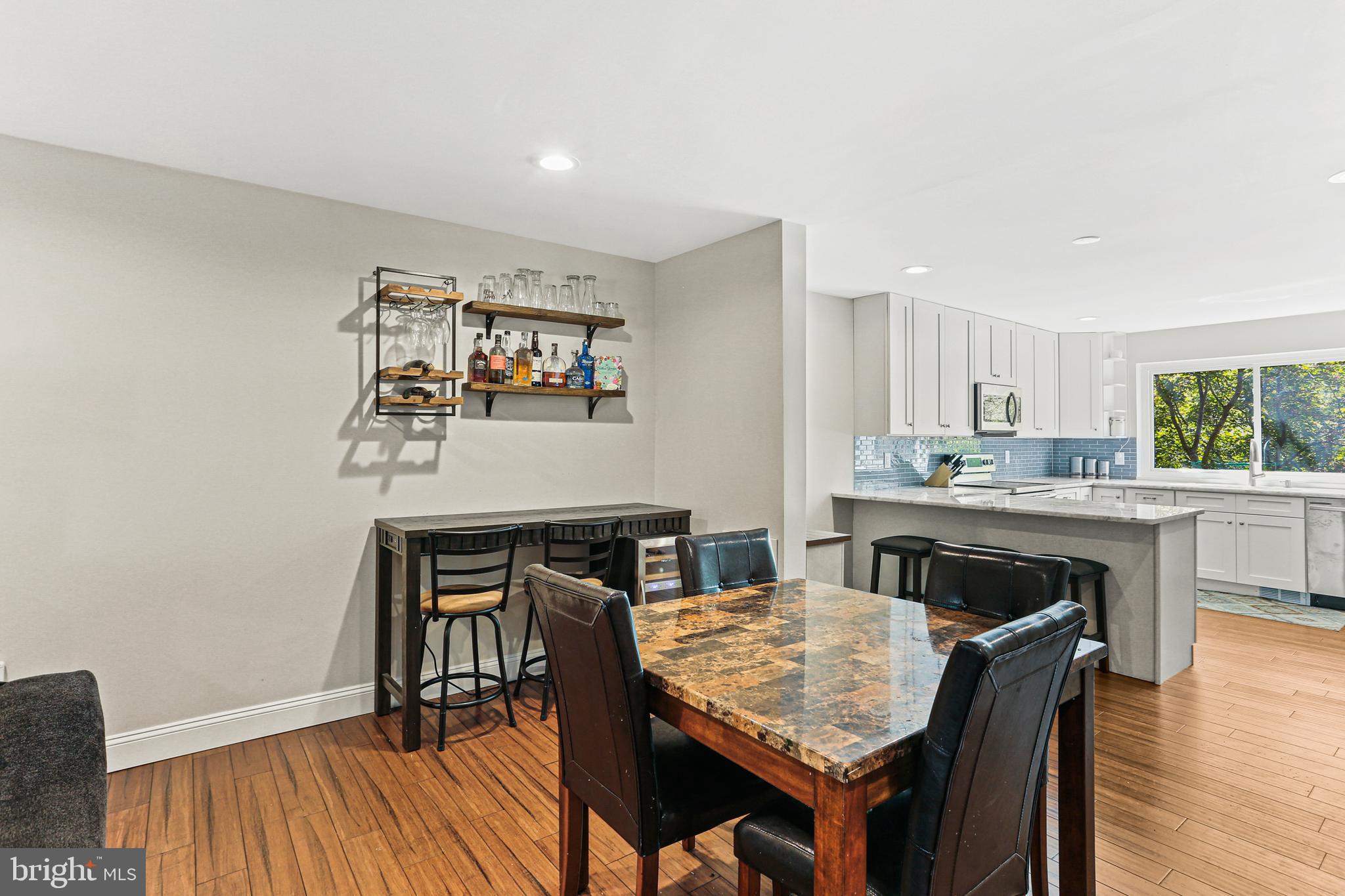 VILLAGE OF KINGS CONTRIVANCE - Residential