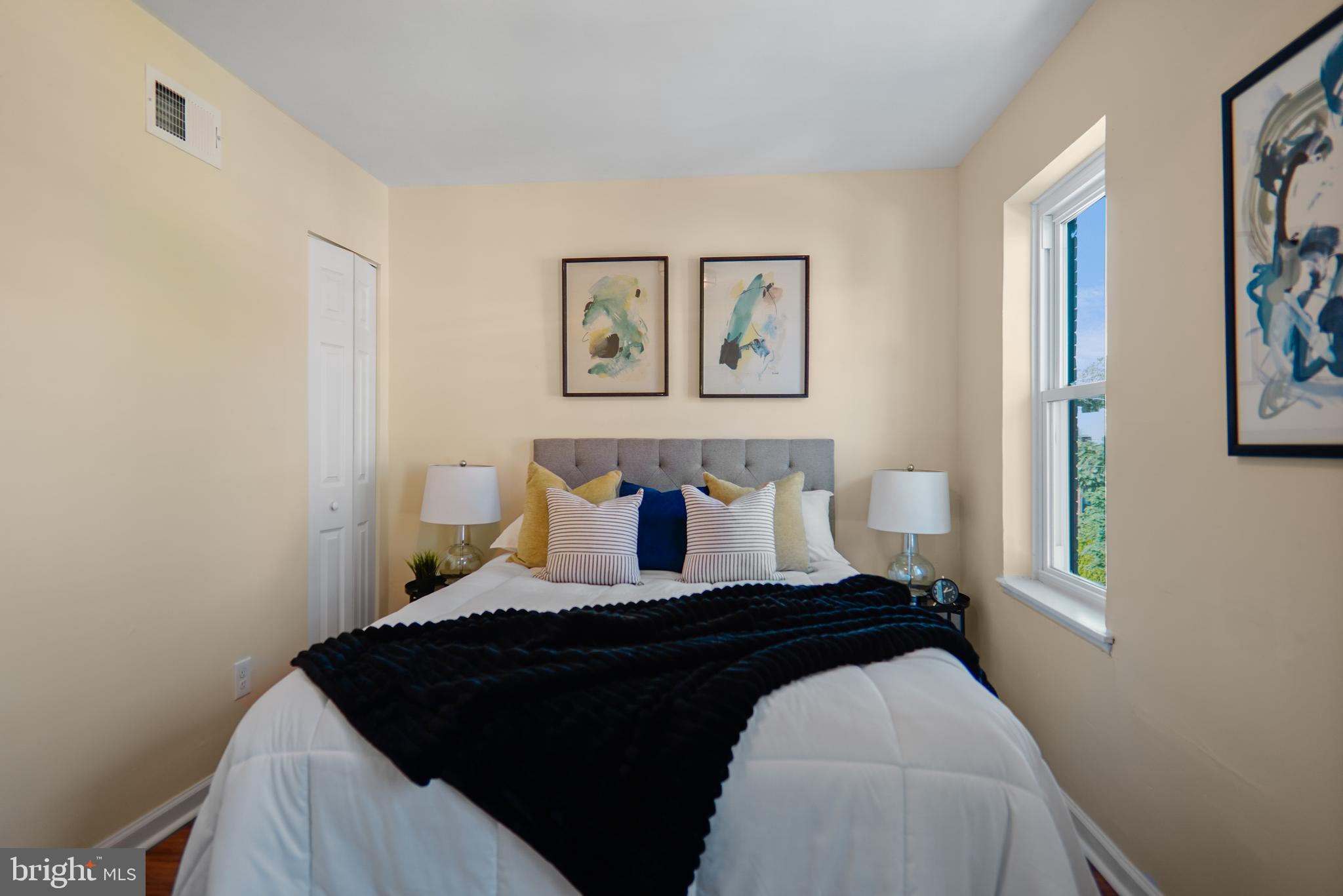 PARKSIDE - Residential