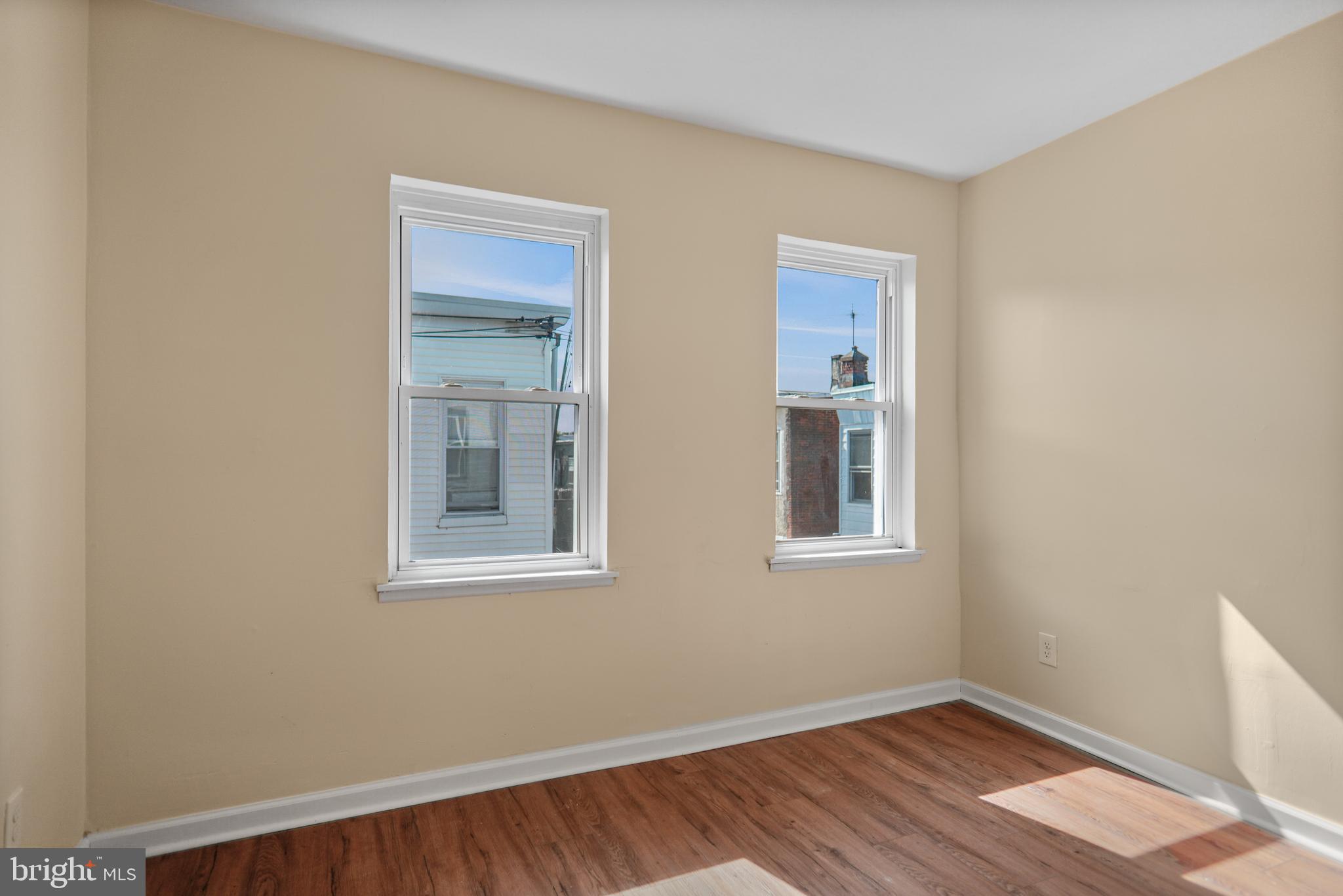 PARKSIDE - Residential