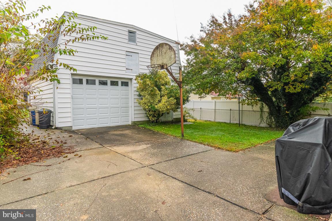 KIMBERLY FARMS - Residential