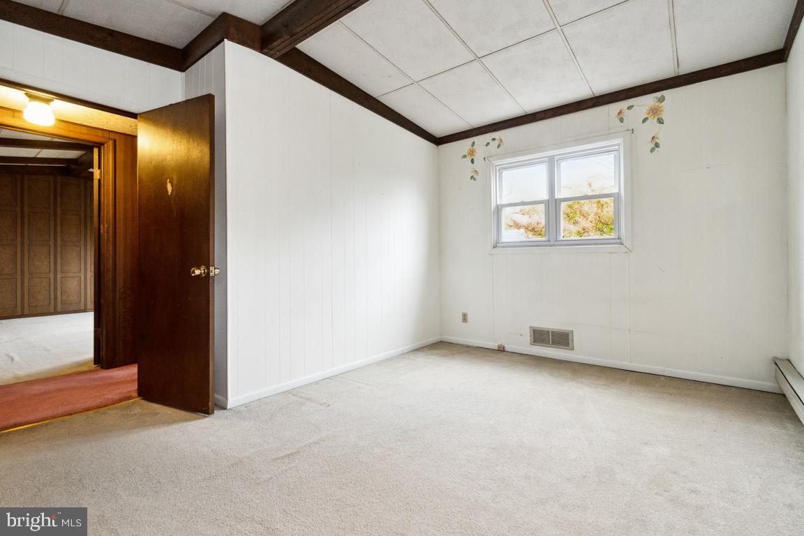 KIMBERLY FARMS - Residential