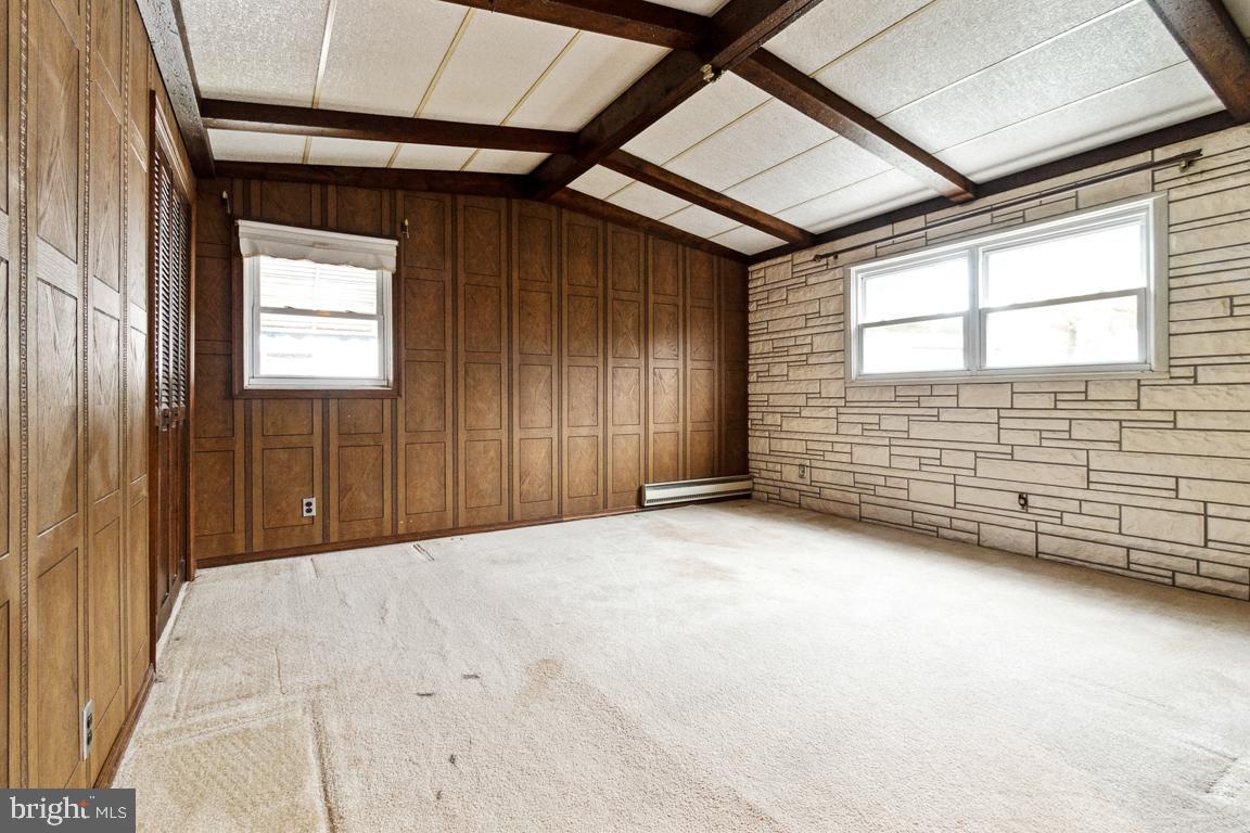 KIMBERLY FARMS - Residential