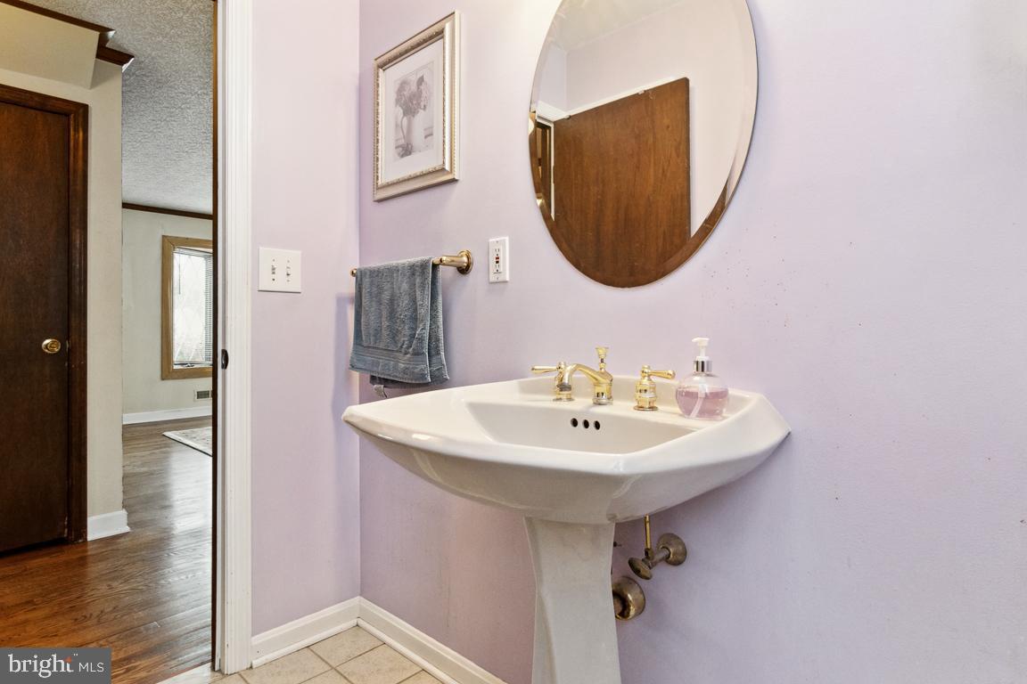 KIMBERLY FARMS - Residential