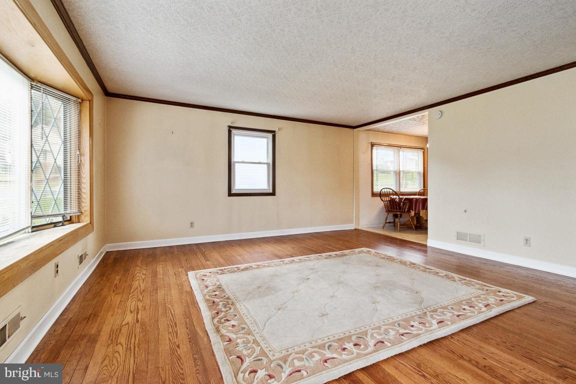 KIMBERLY FARMS - Residential