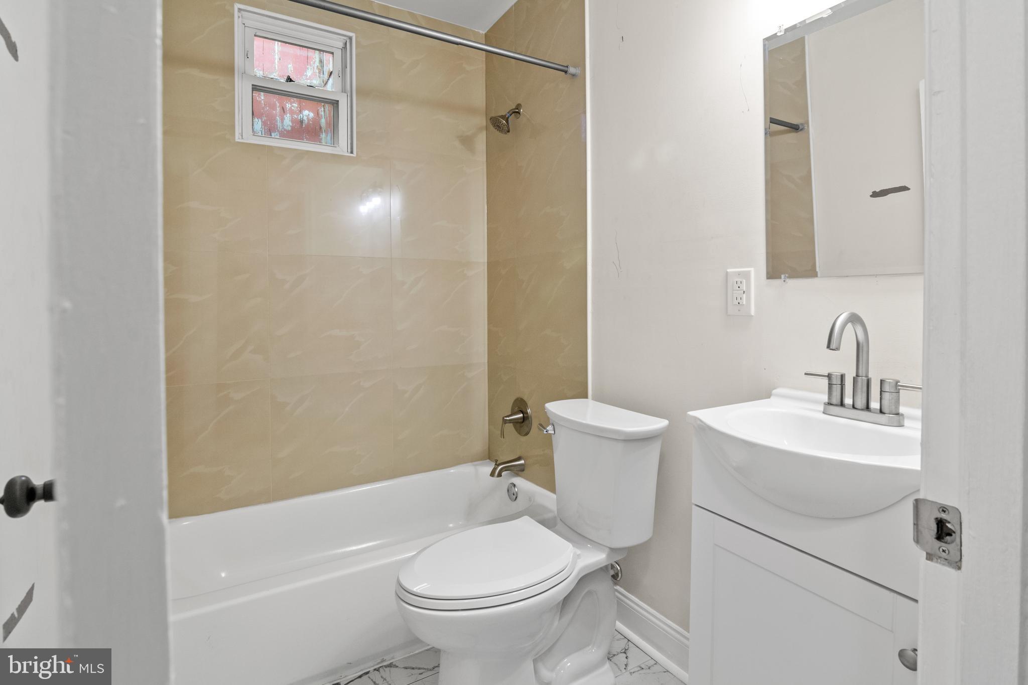 BAYVIEW - Residential Lease