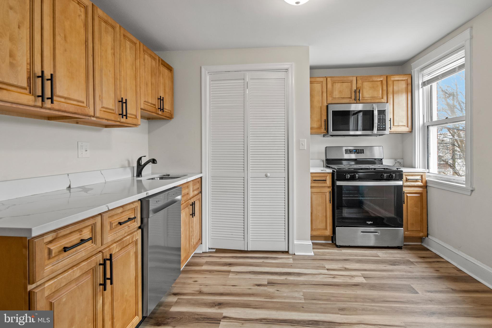 BAYVIEW - Residential Lease