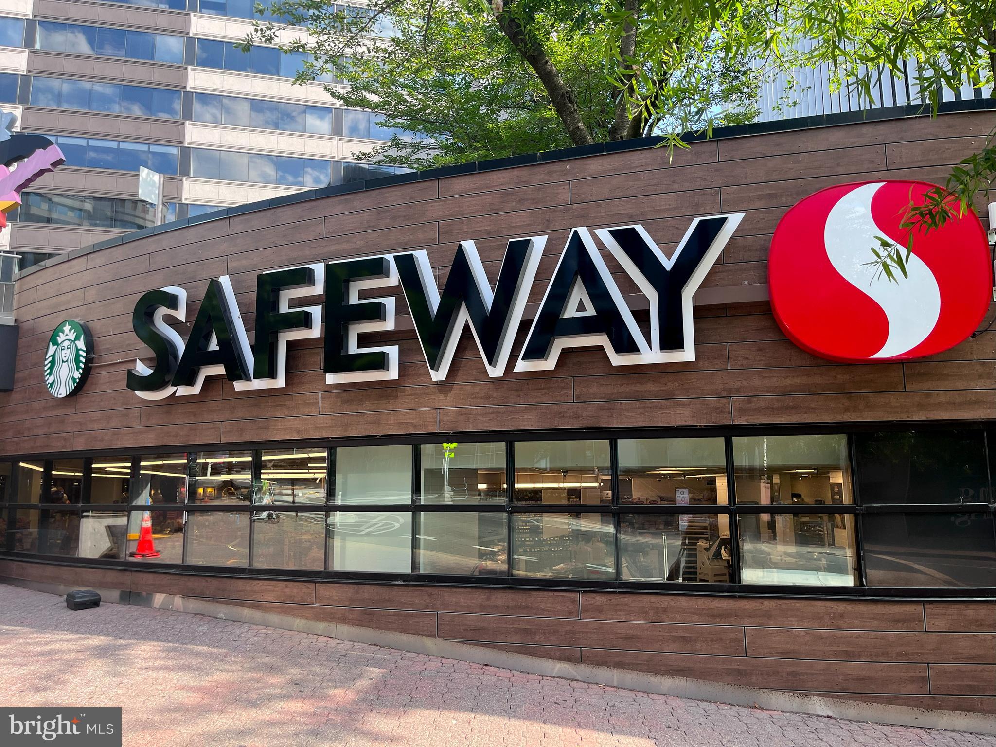 BELVEDERE CONDOMINIUM - Residential