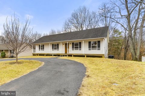 Homes For Sale - 110 Ware Place<br/> Frederick County, WINCHESTER, VA 22602