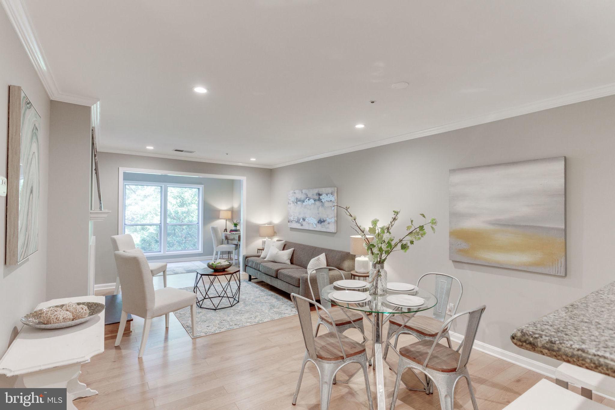 FOUR WINDS AT OAKTON - Residential