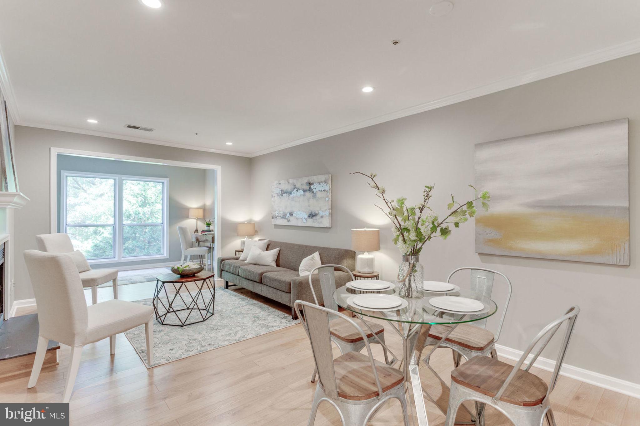 FOUR WINDS AT OAKTON - Residential