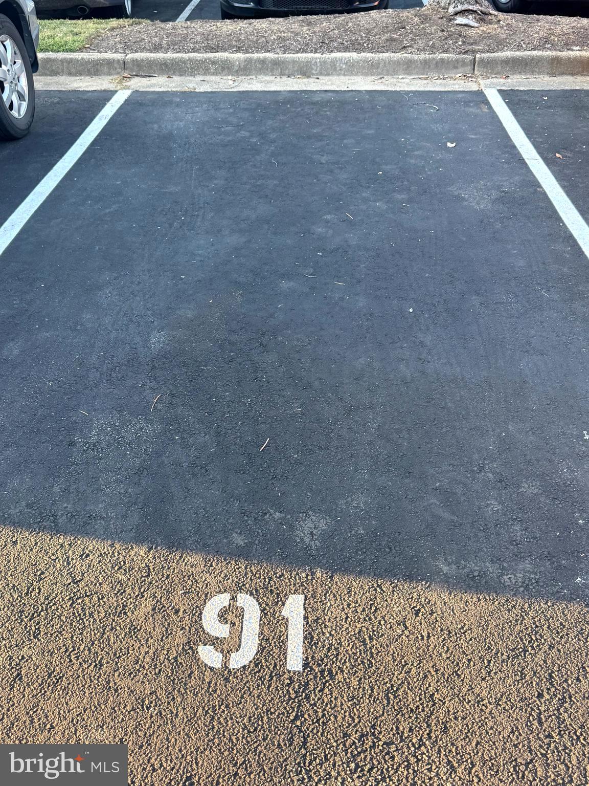 COLCHESTER TOWNE - Residential Lease