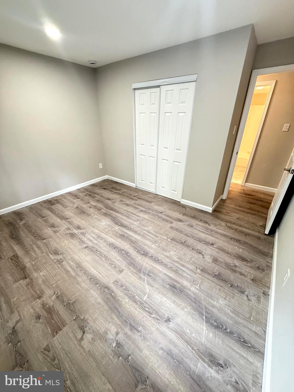 COLCHESTER TOWNE - Residential Lease