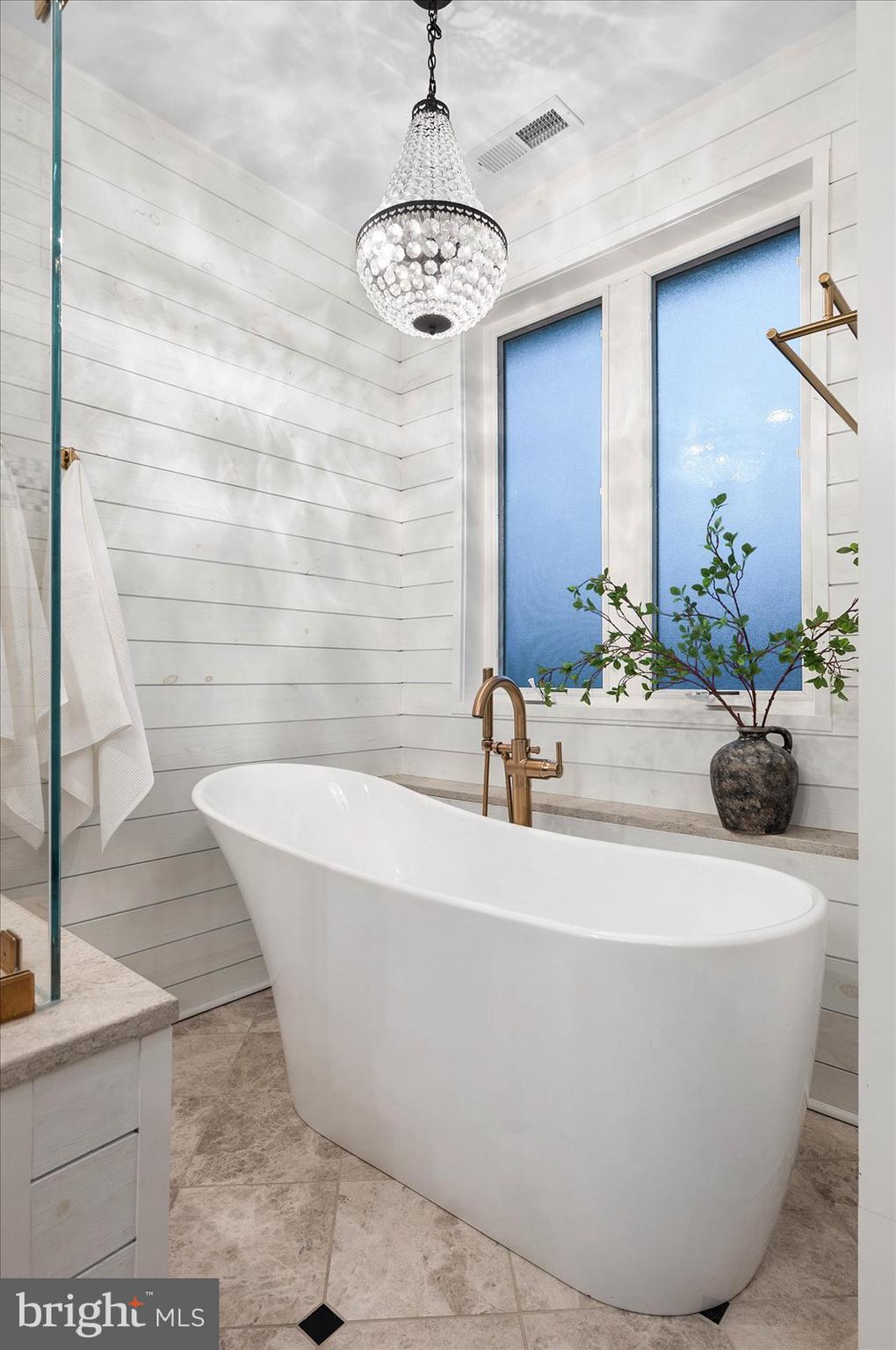 BAYVIEW PARK - Residential