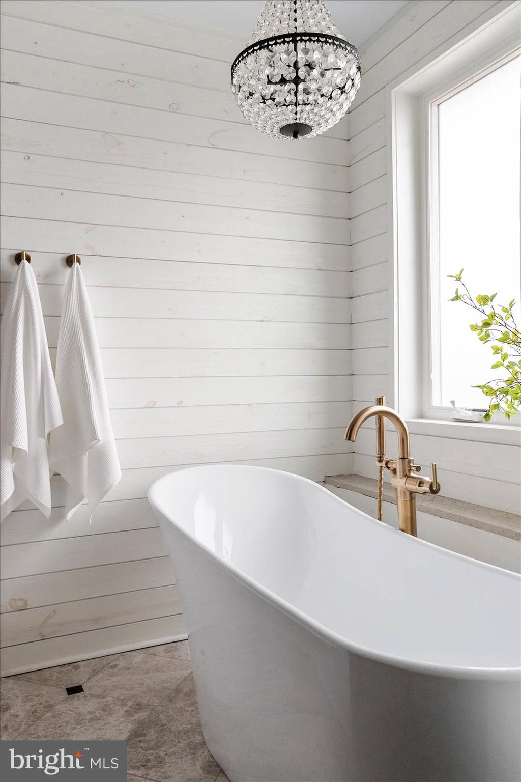 BAYVIEW PARK - Residential