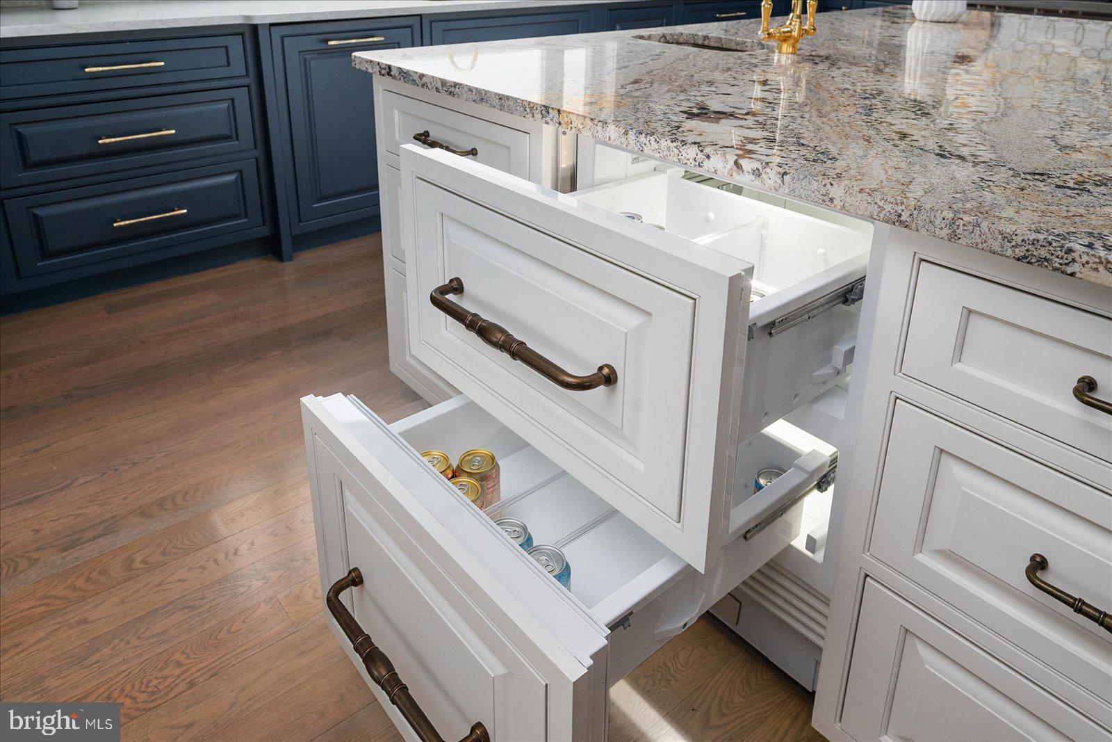 BAYVIEW PARK - Residential