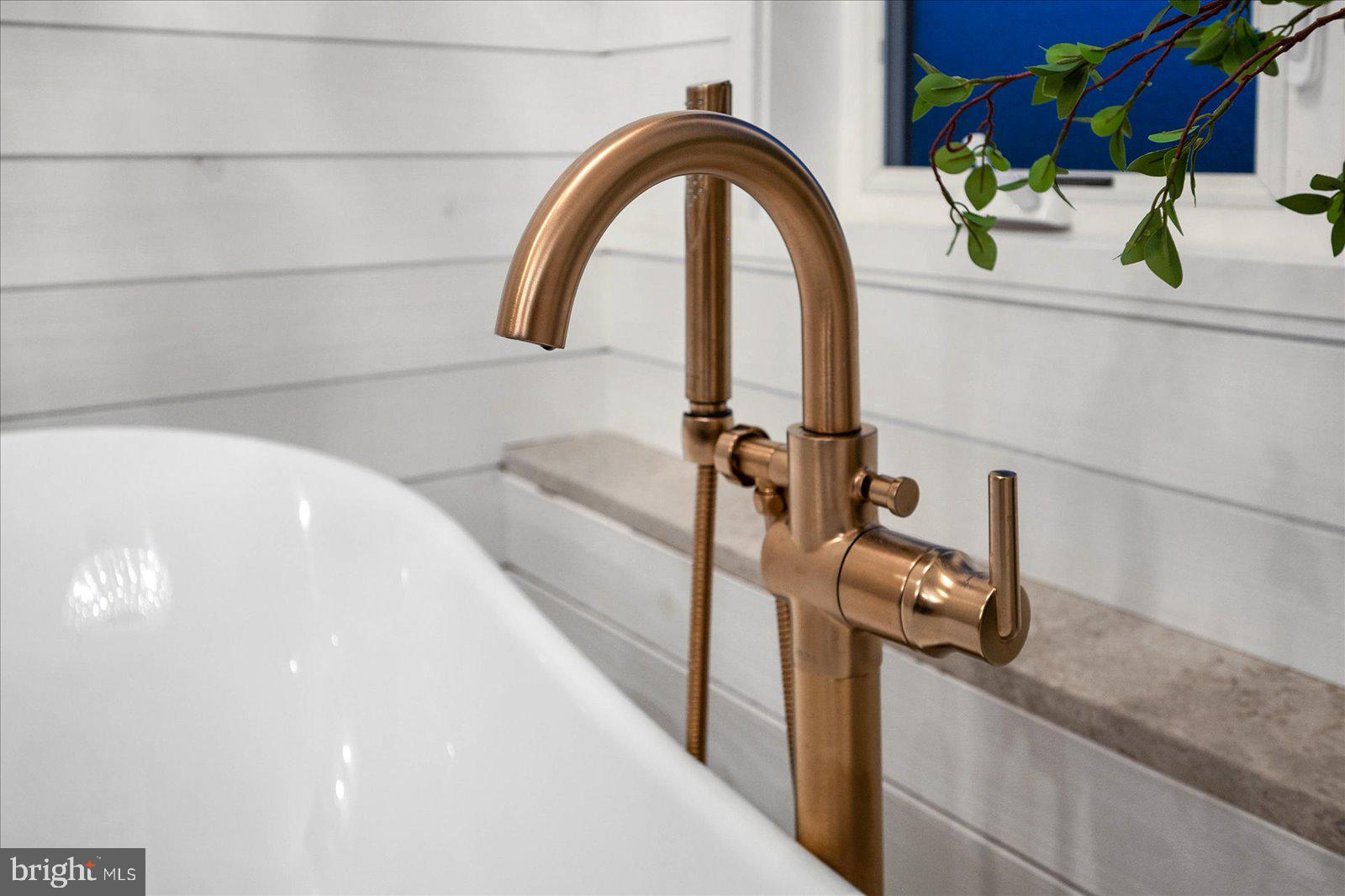 BAYVIEW PARK - Residential